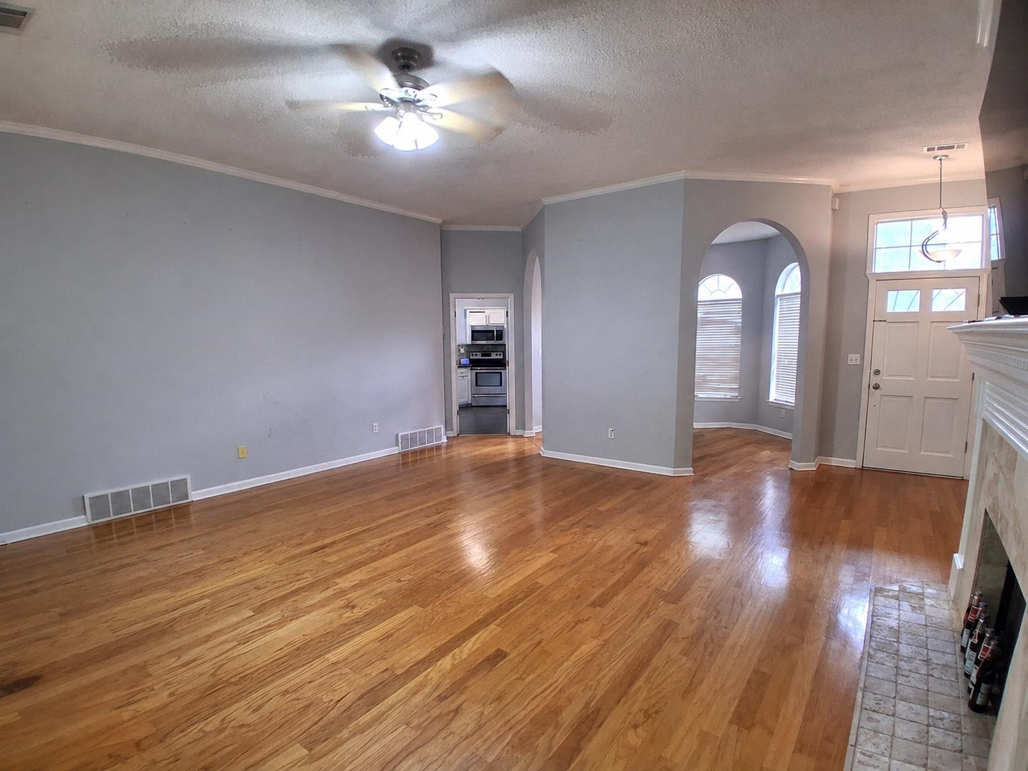 5071 Jeffrey Keith Dr Property Photo 4