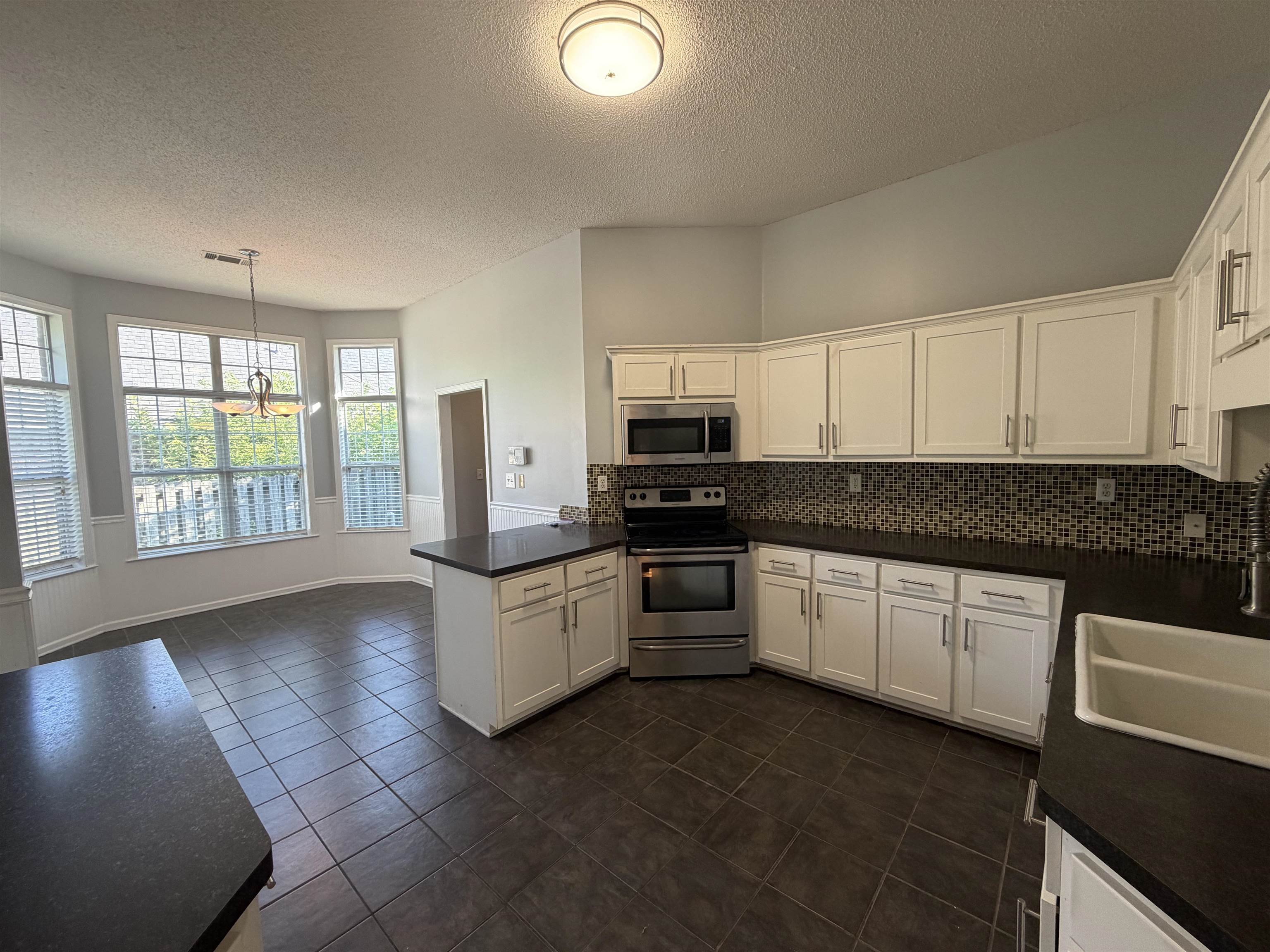 5071 Jeffrey Keith Dr Property Photo 7