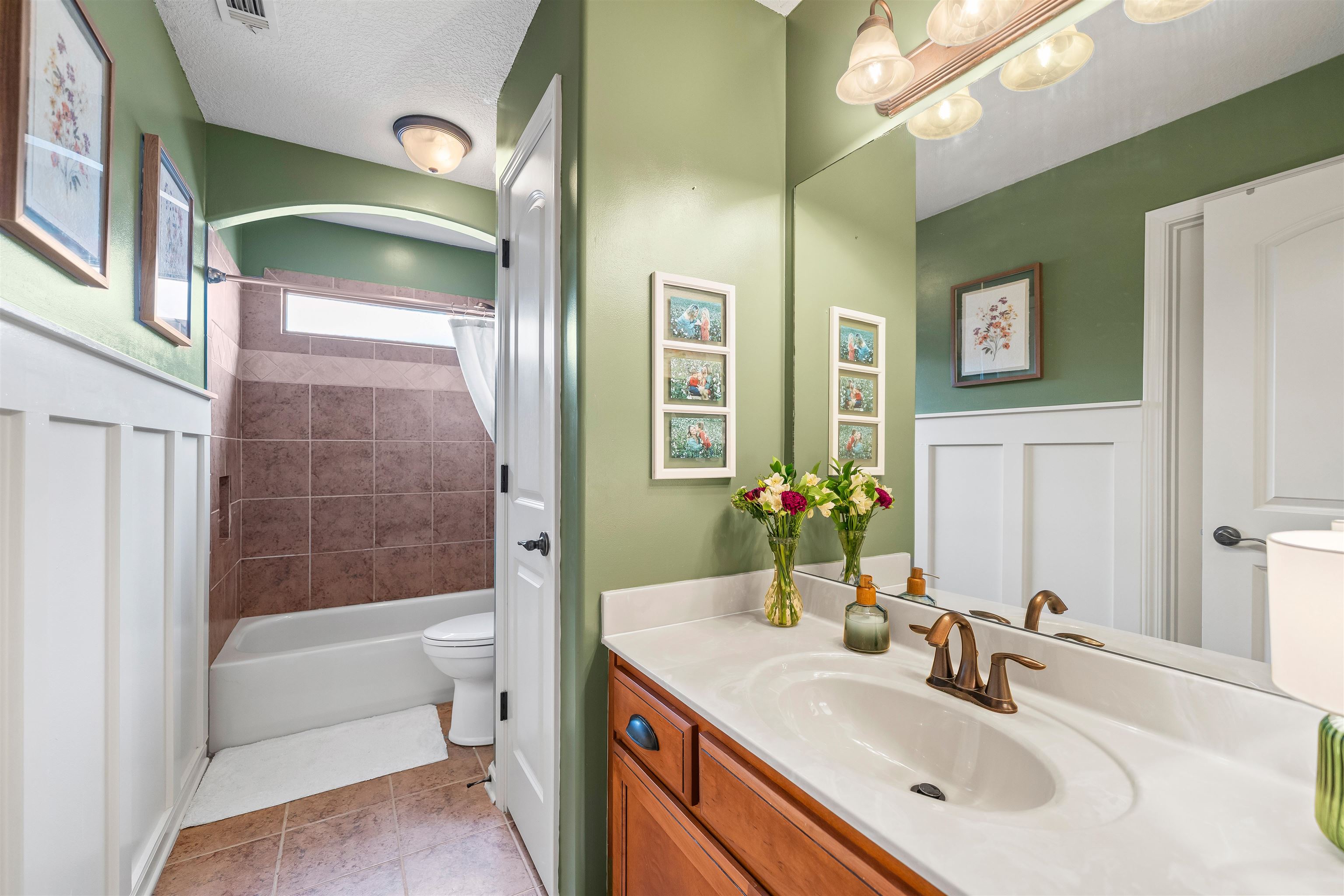 385 Garden Springs Dr Property Photo 19