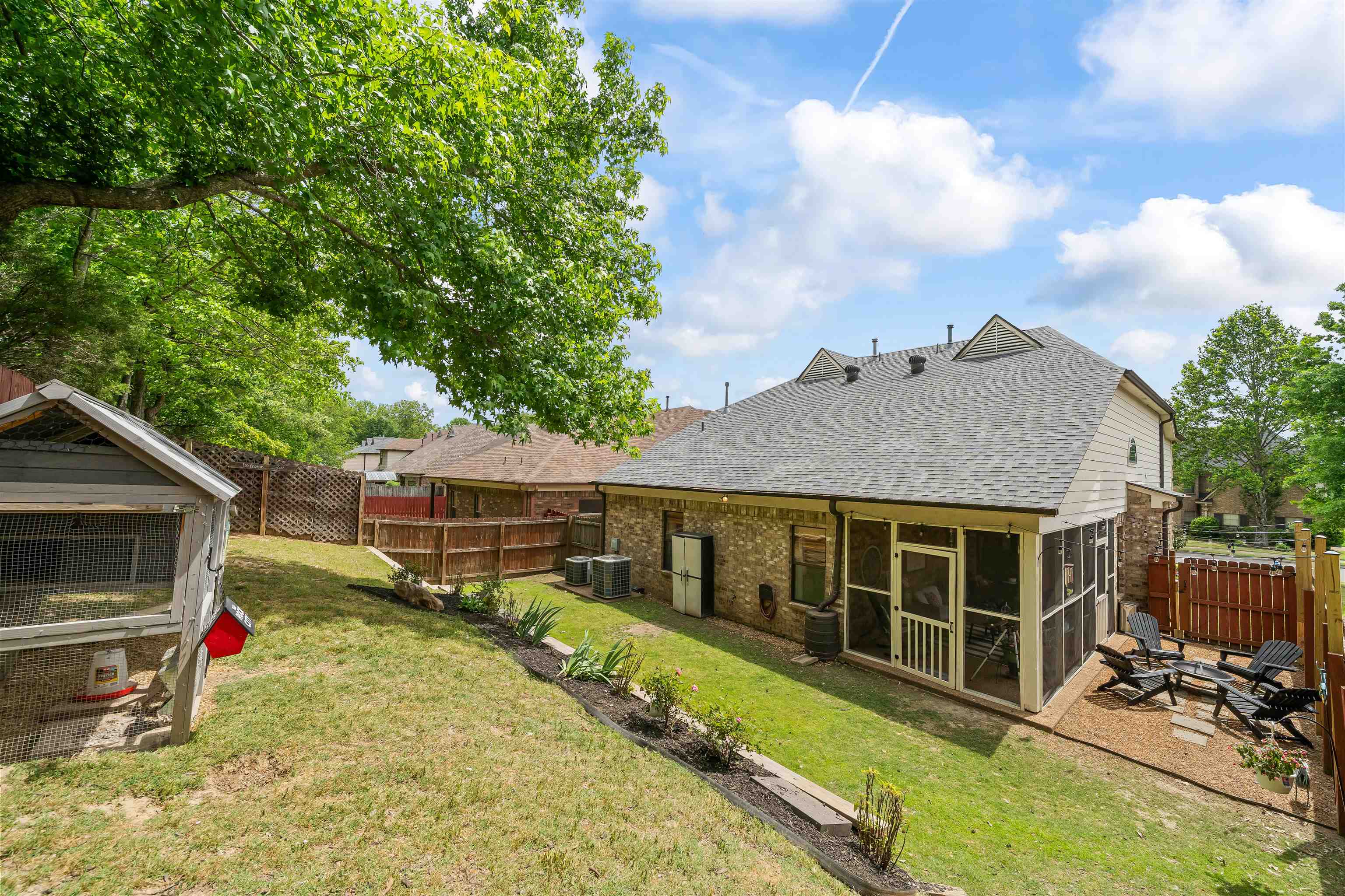 385 Garden Springs Dr Property Photo 26