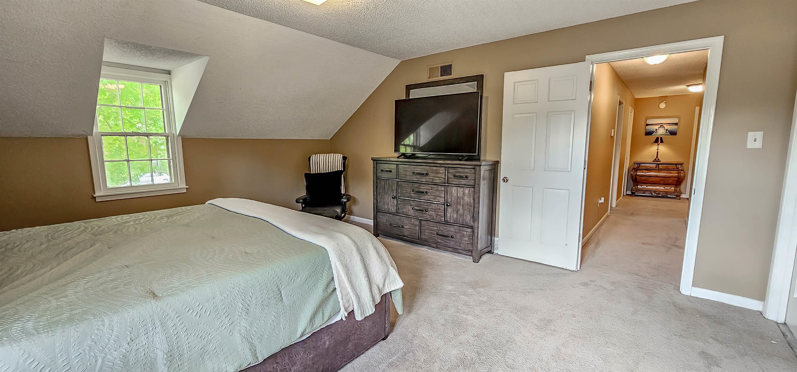 2254 Kirby Pky Property Photo 32
