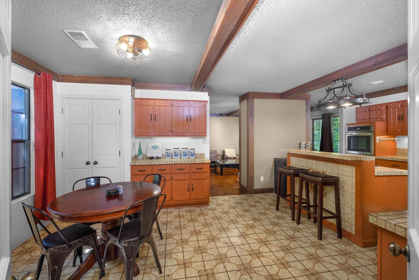 35 Vine Grove Ln Property Photo 17