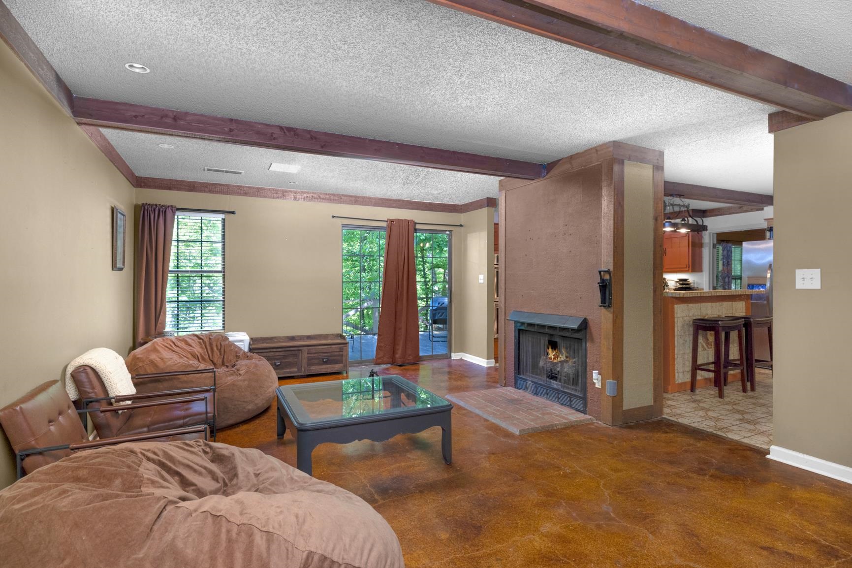 35 Vine Grove Ln Property Photo 24