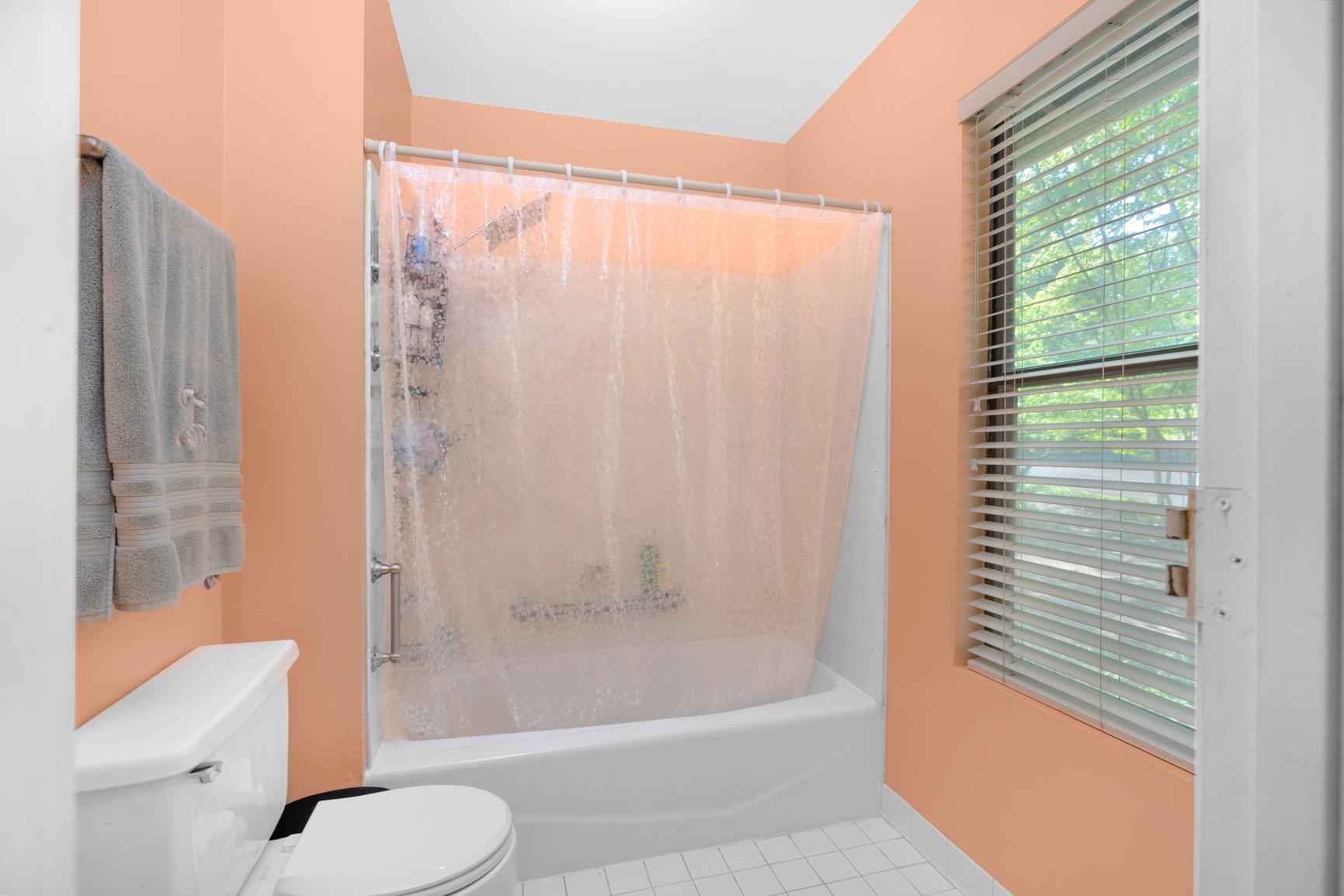 35 Vine Grove Ln Property Photo 28