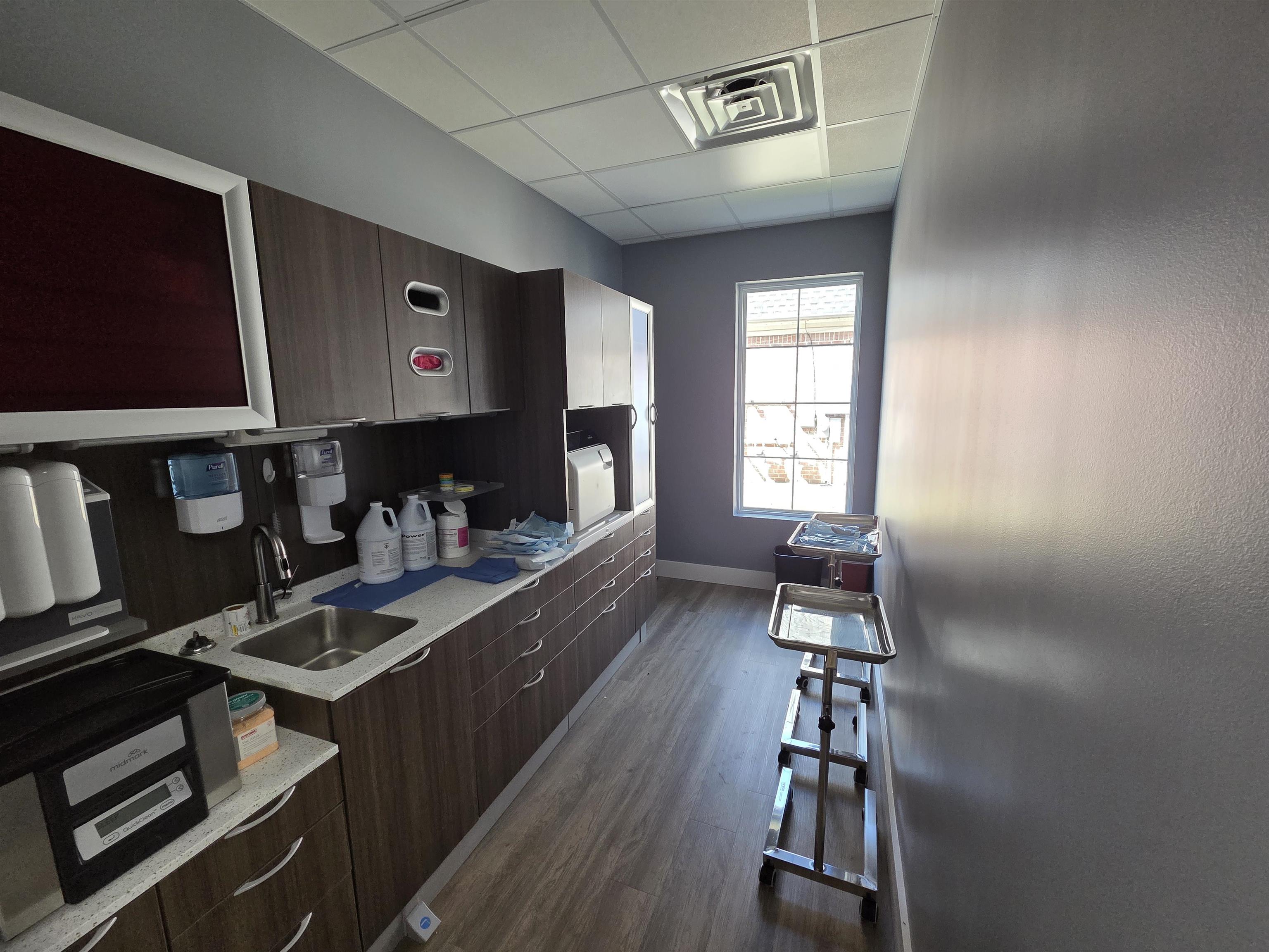 6634 Summer Knoll Cir Property Photo 10