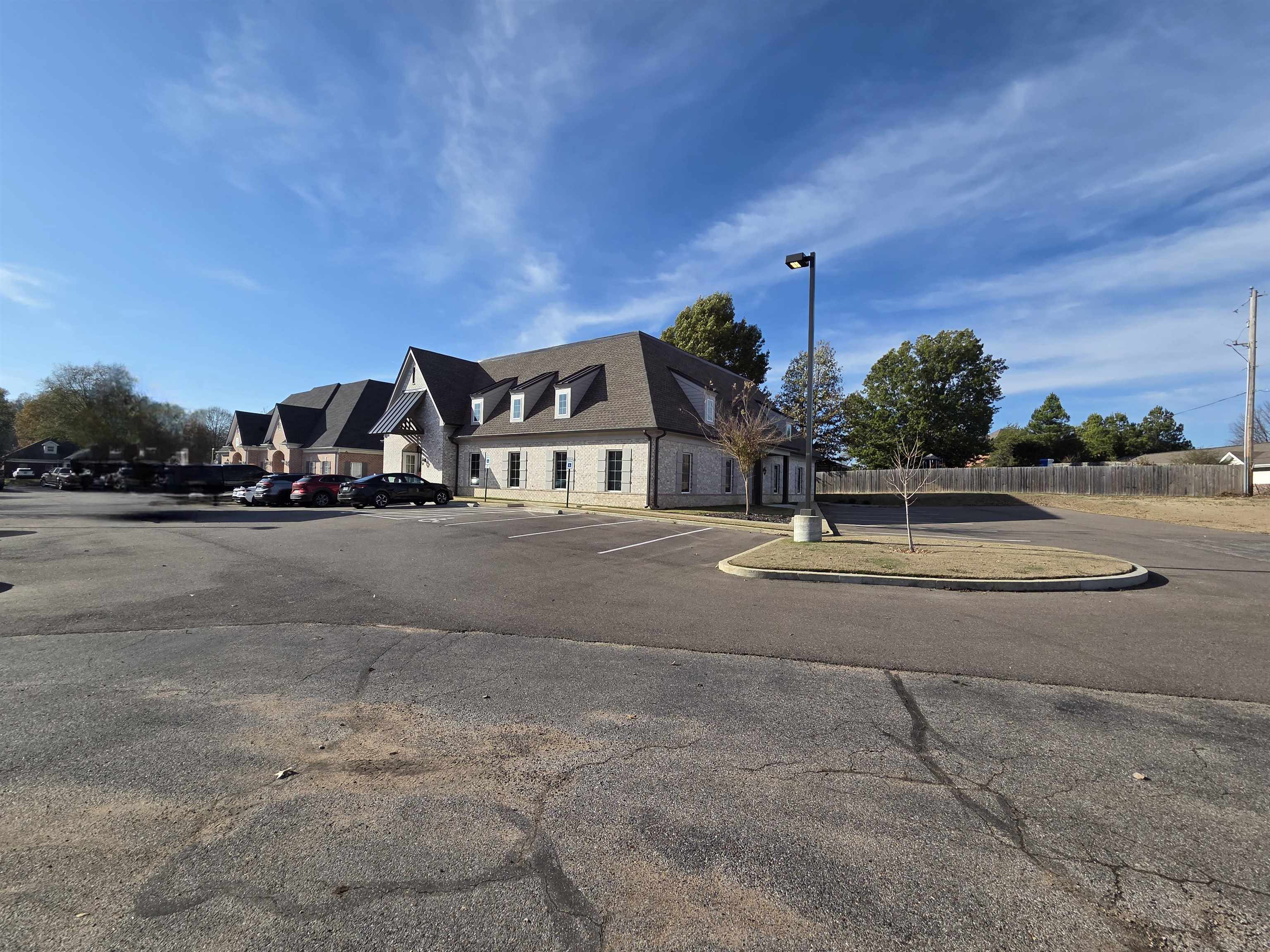 6634 Summer Knoll Cir Property Photo 16