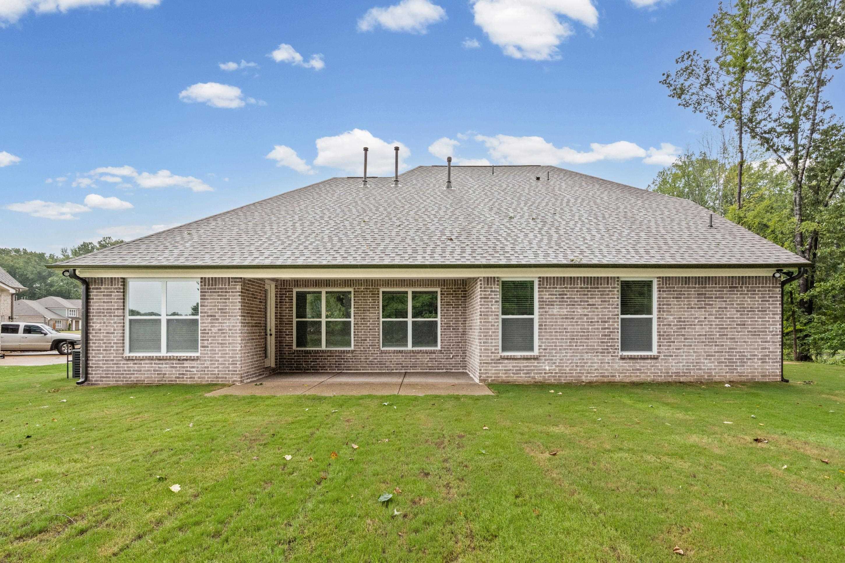 7036 Walker Farms Dr Property Photo 30