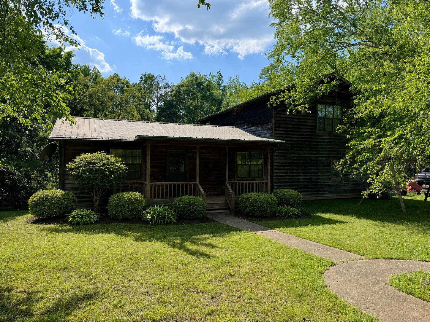 1536 Robinson Shed Rd Property Photo 1