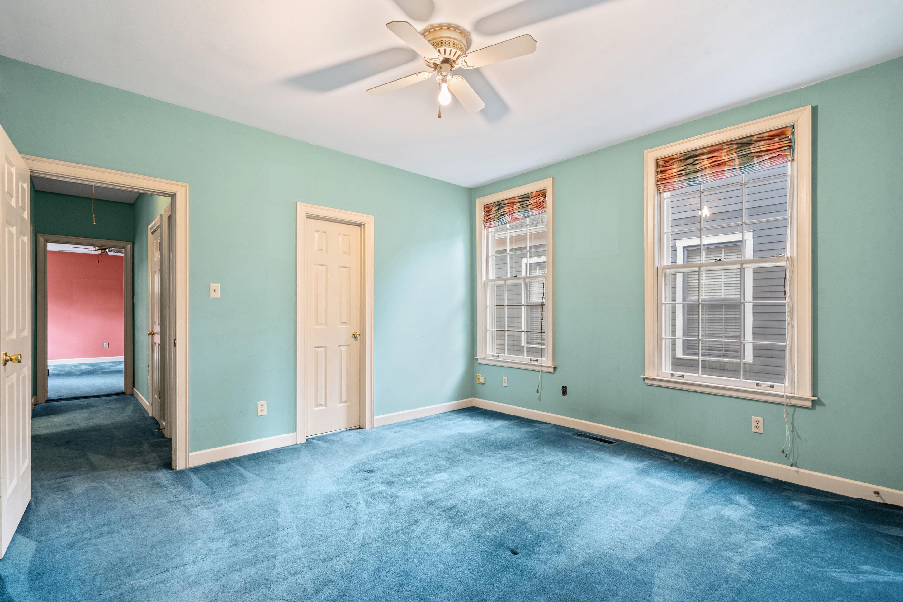 563 Summitt St Property Photo 15