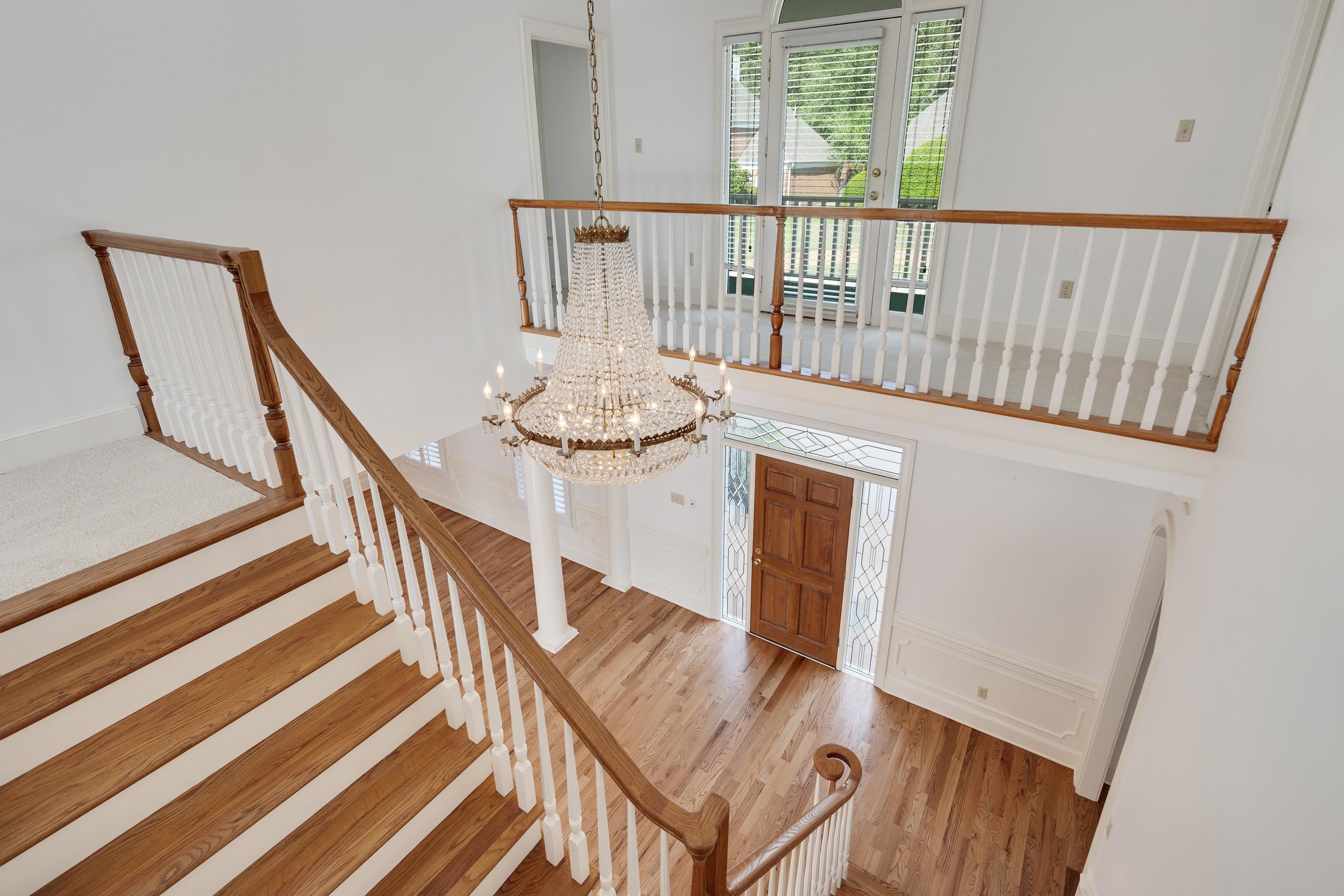 3487 Classic Dr Property Photo 4