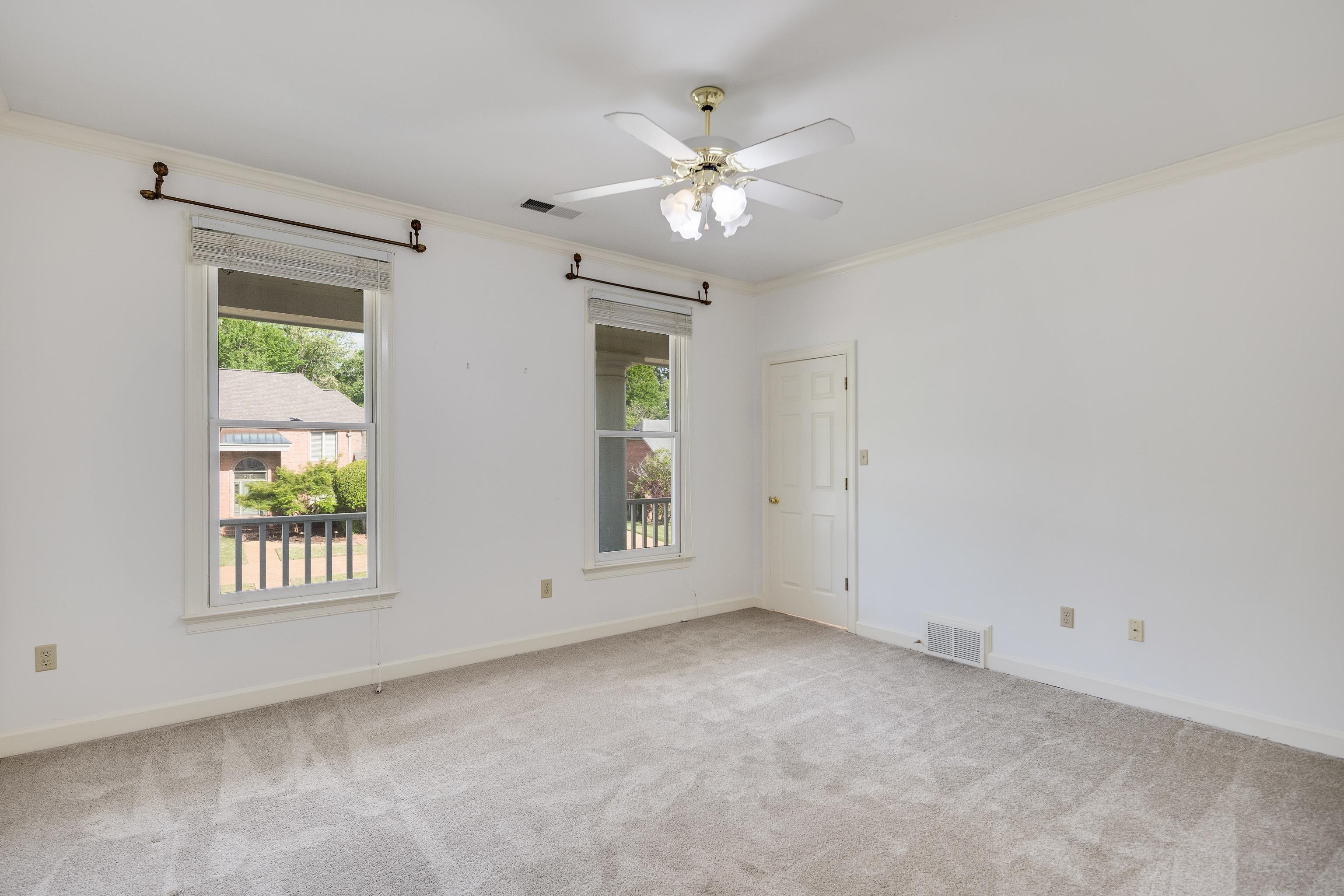 3487 Classic Dr Property Photo 33