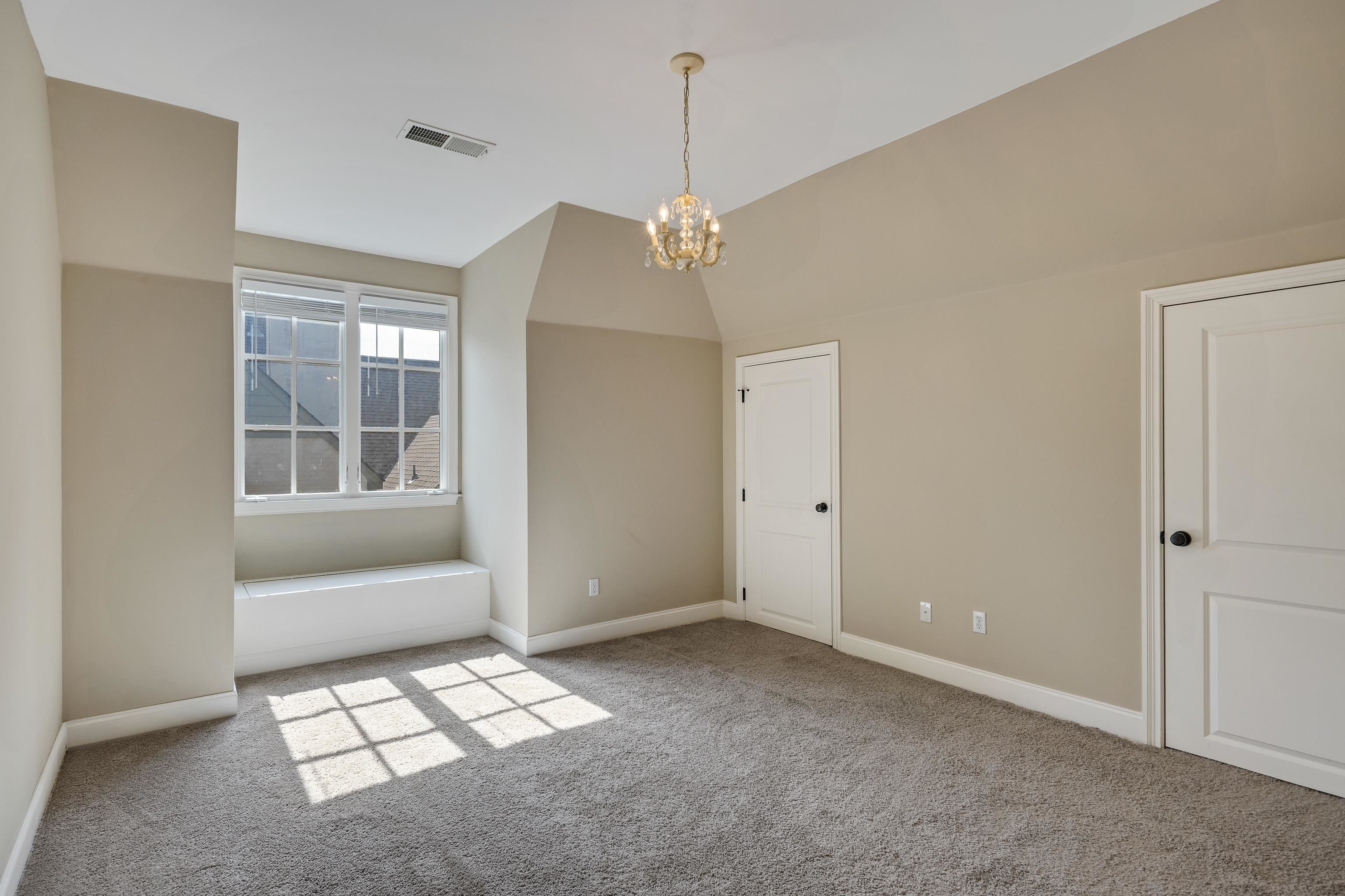 6597 Heronswood Cv Property Photo 32