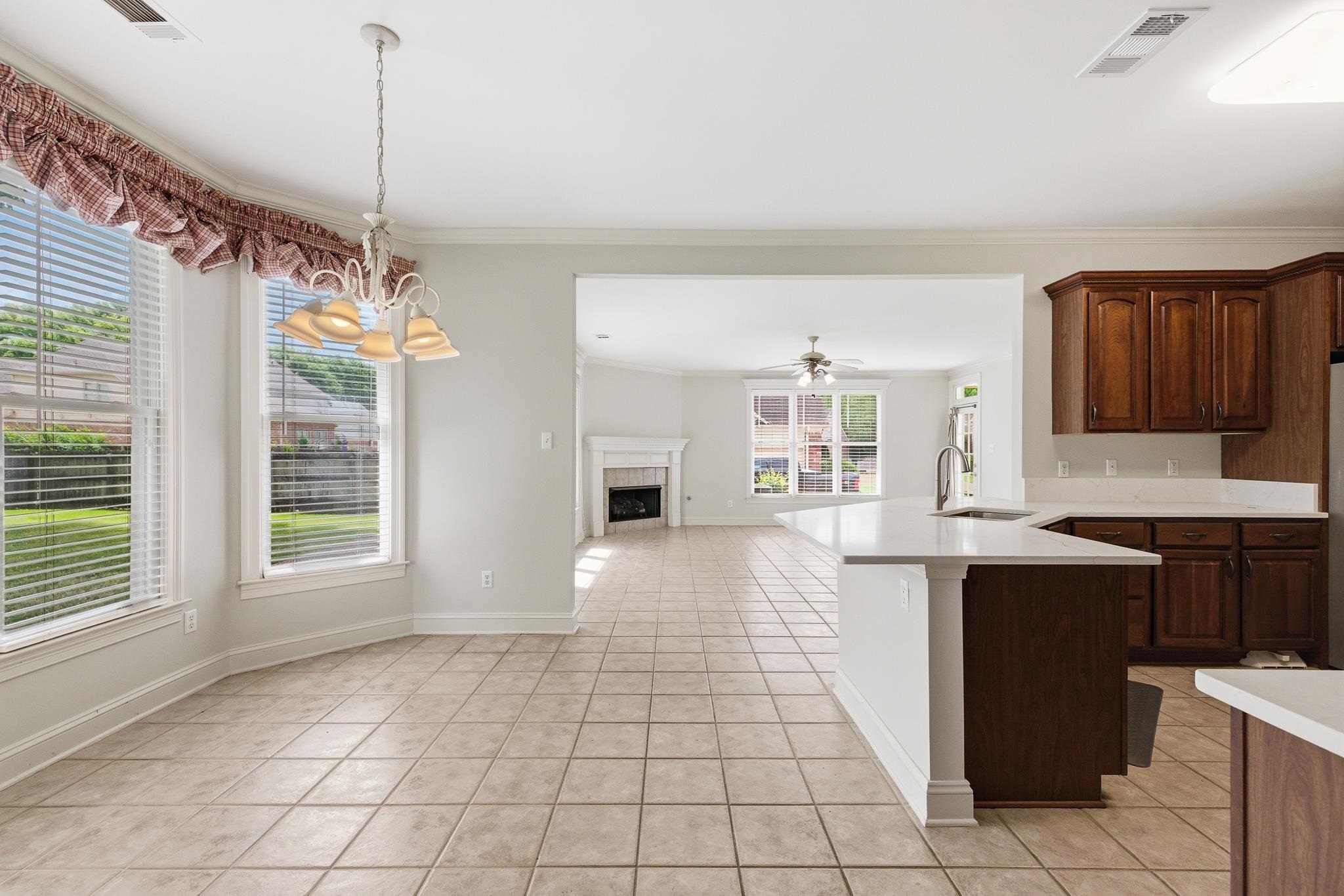 1348 Colbert Cv Property Photo 8