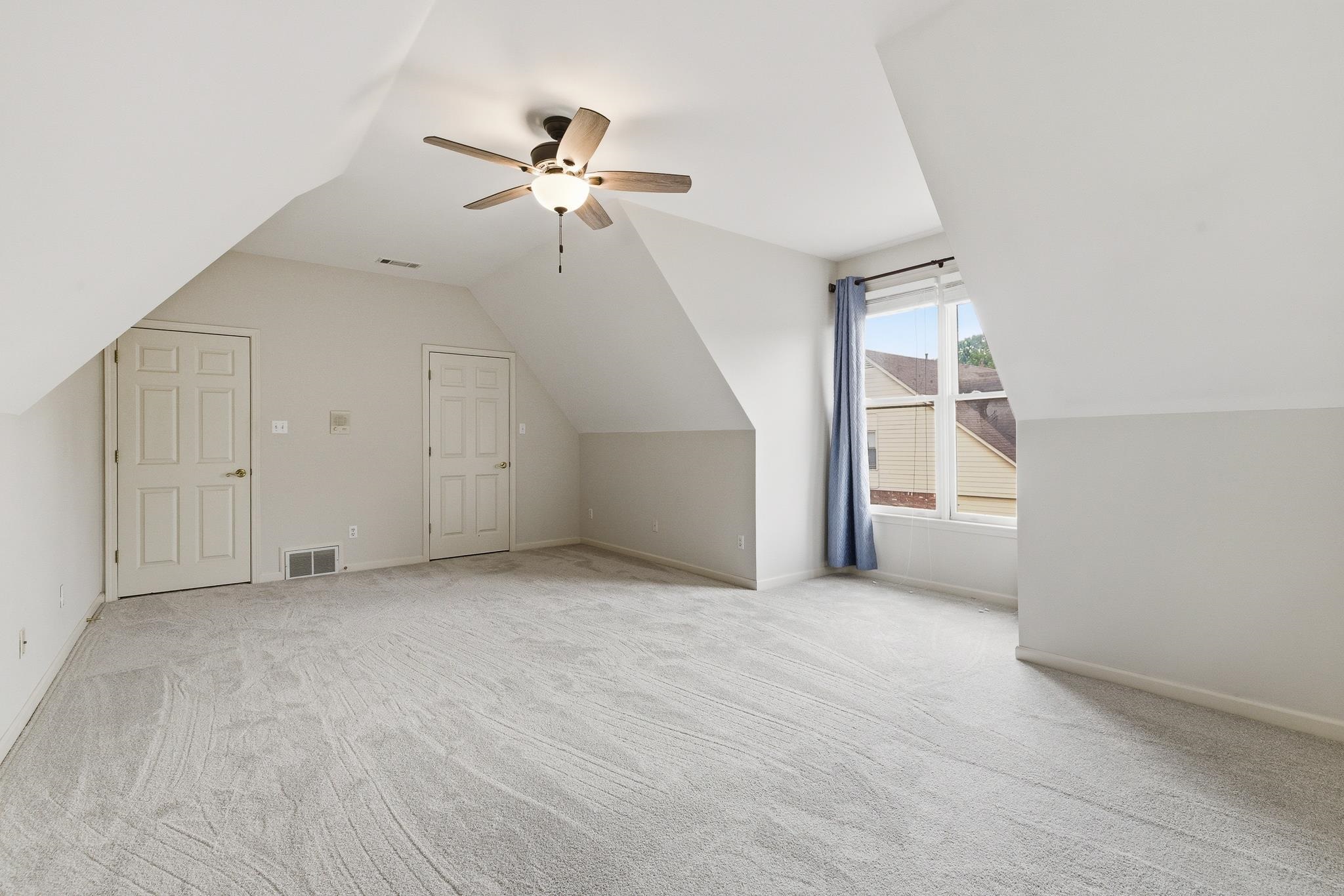 1348 Colbert Cv Property Photo 26