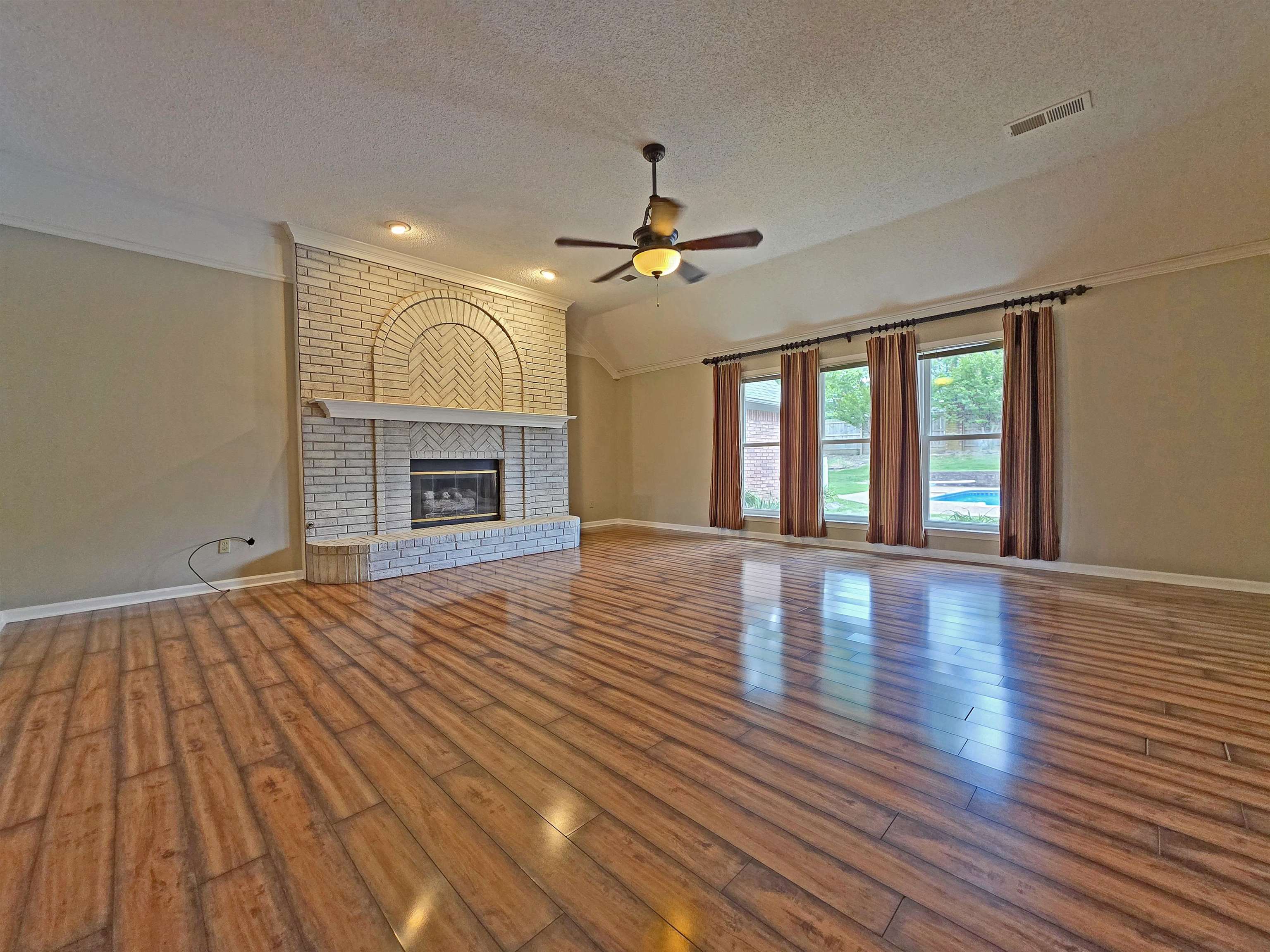 351 Wolf Lair Cv Property Photo 8