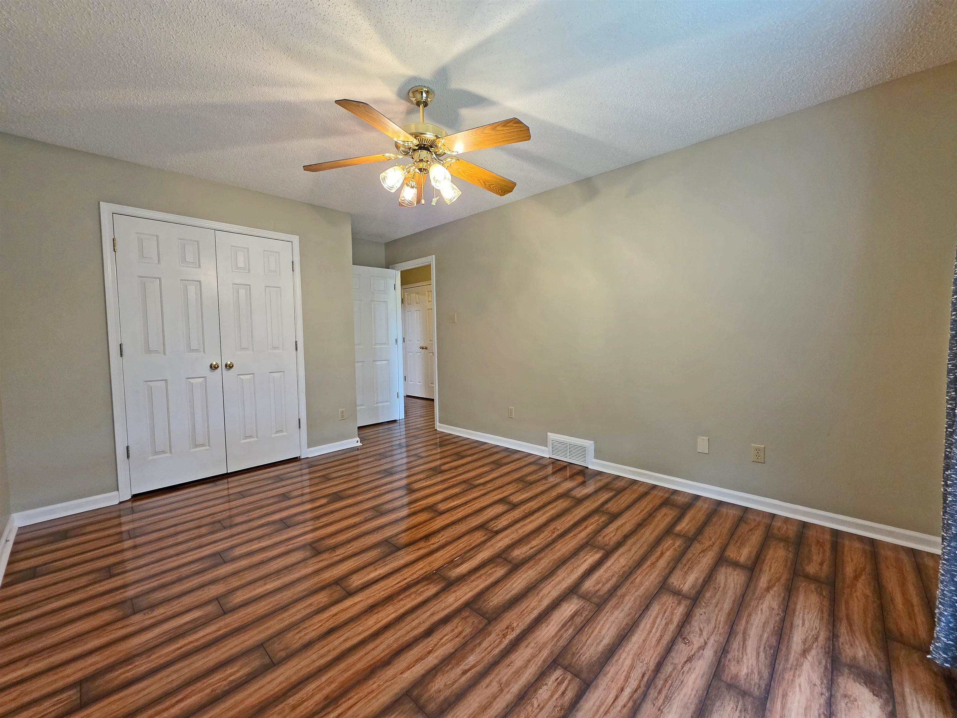 351 Wolf Lair Cv Property Photo 12