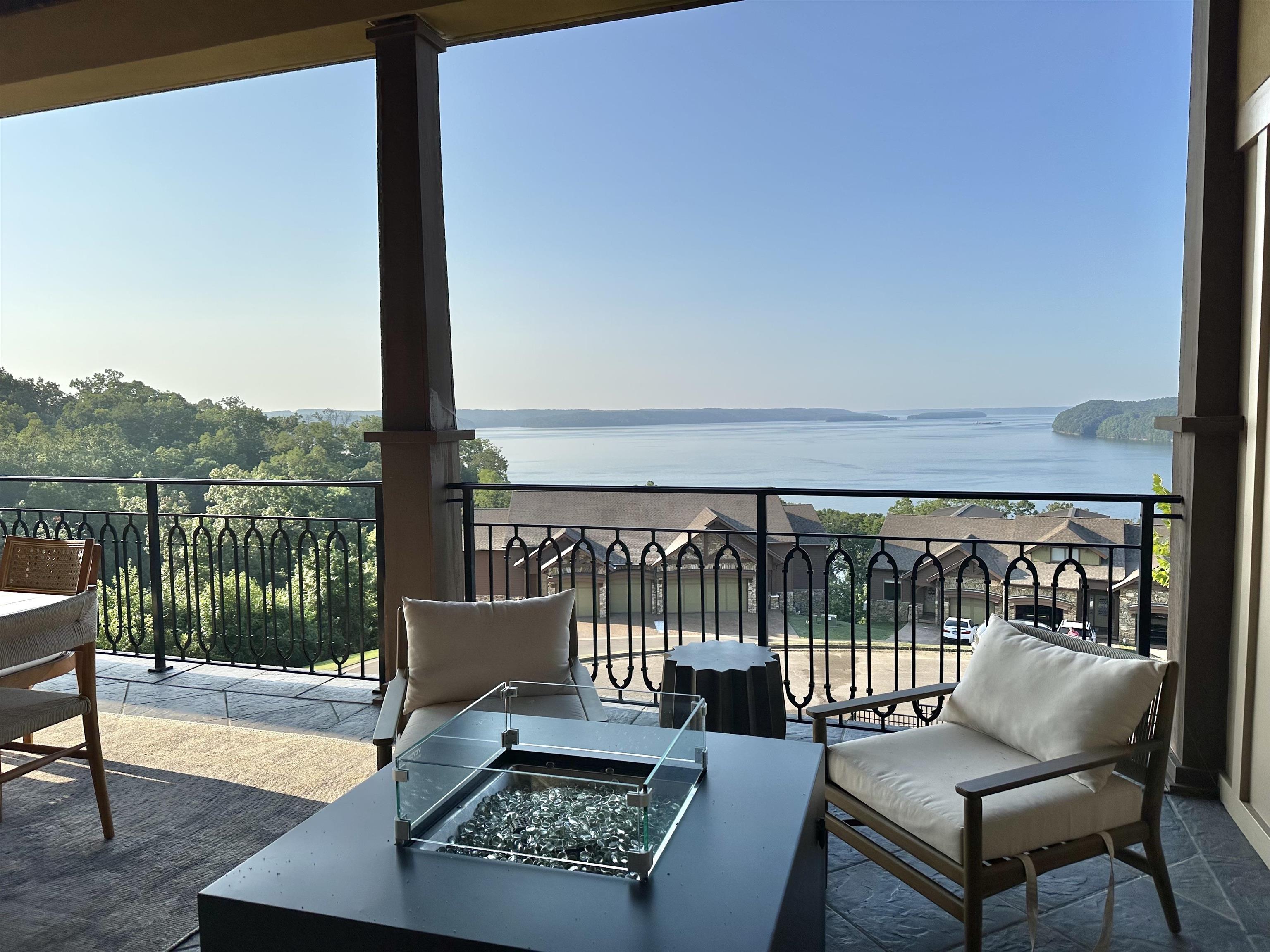 240 Breathtaking Loop Property Photo 25