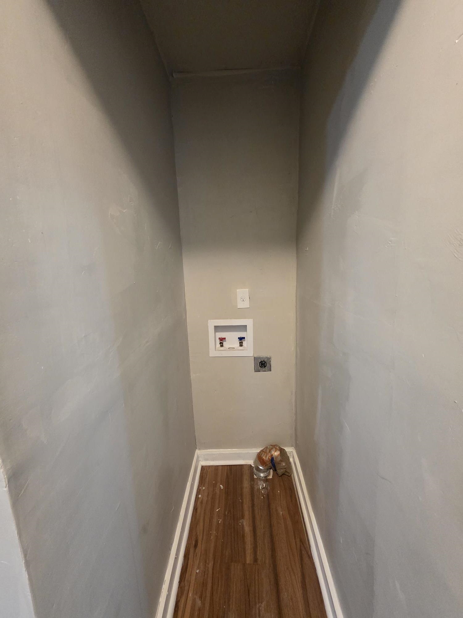 1319 Nicholas St Property Photo 11