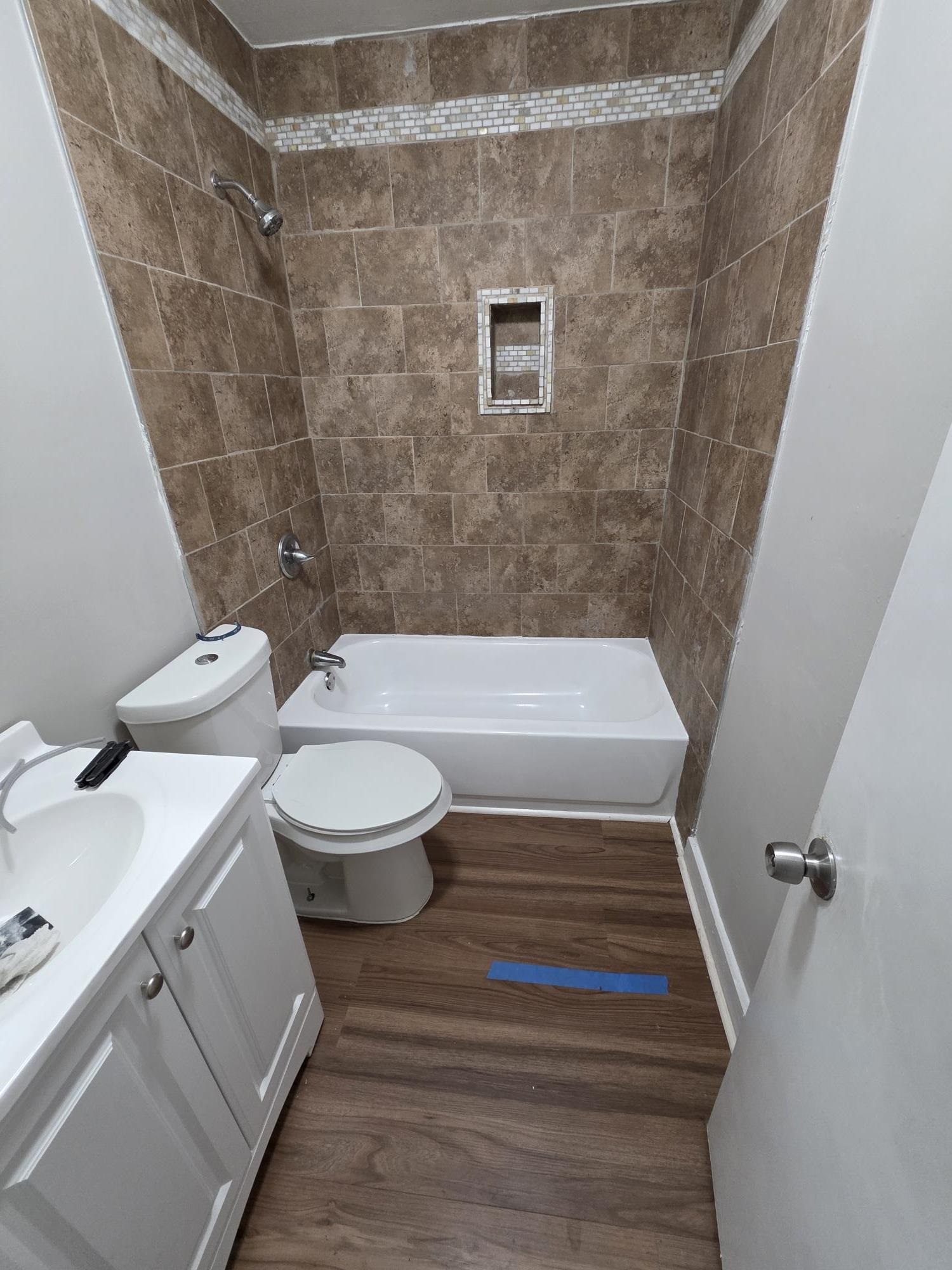 1319 Nicholas St Property Photo 14