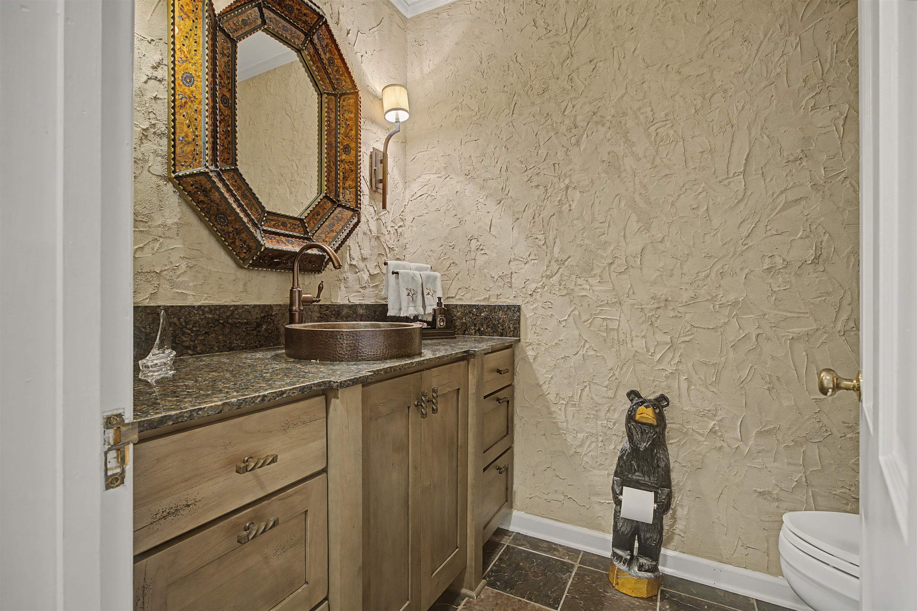 5722 Shady Glen Rd Property Photo 11