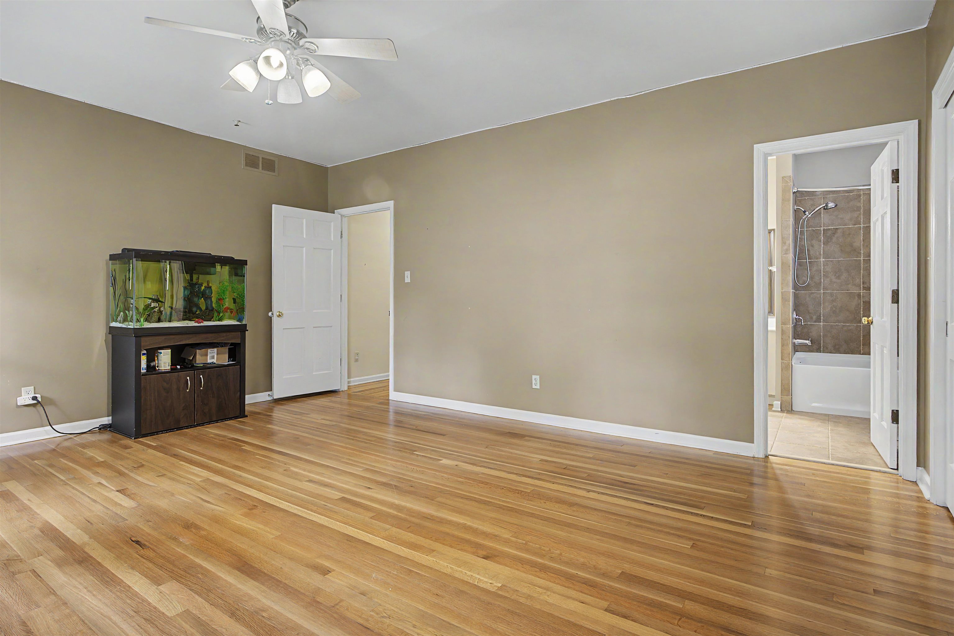 5722 Shady Glen Rd Property Photo 30