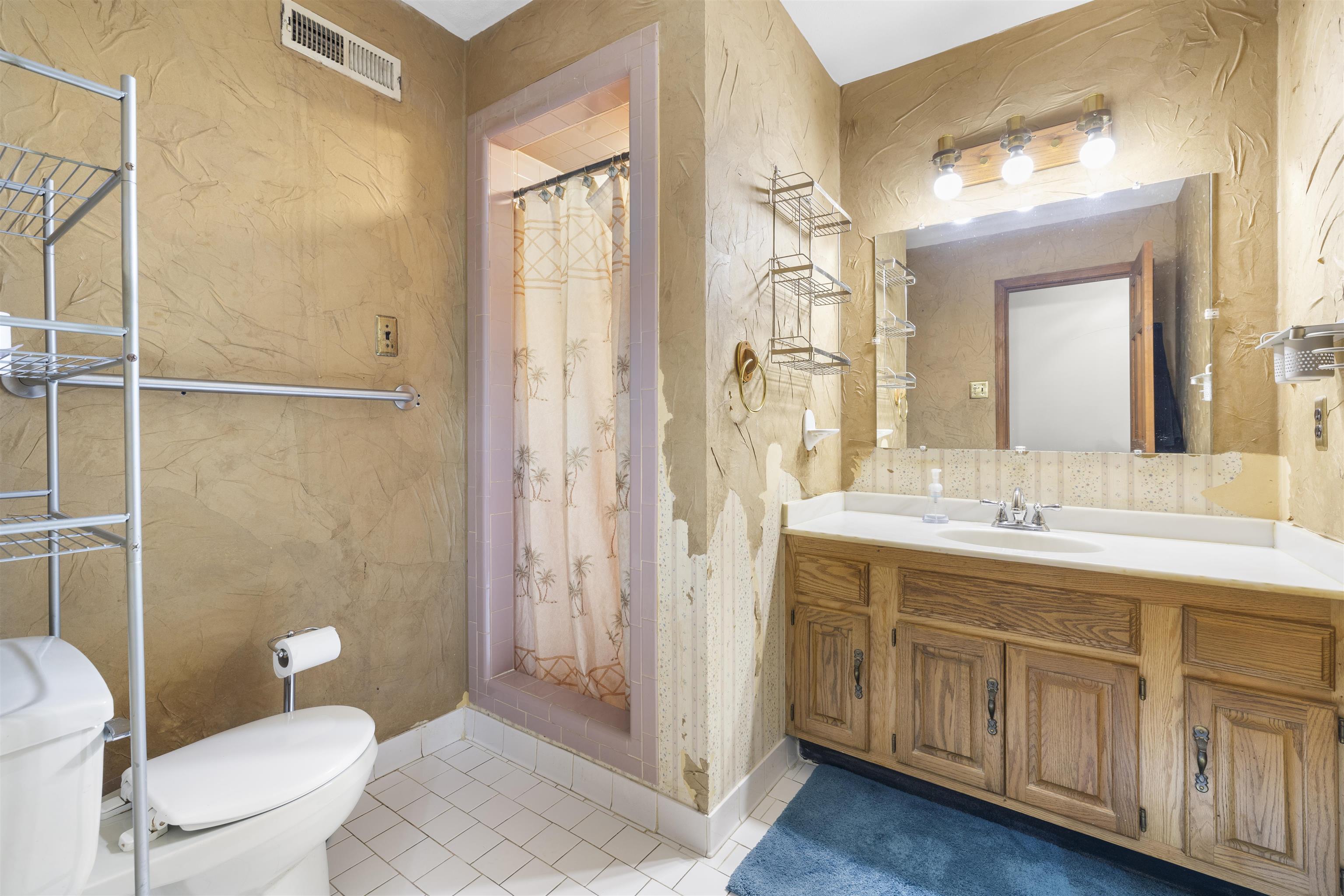 1120 Mcfadden Dr Property Photo 14