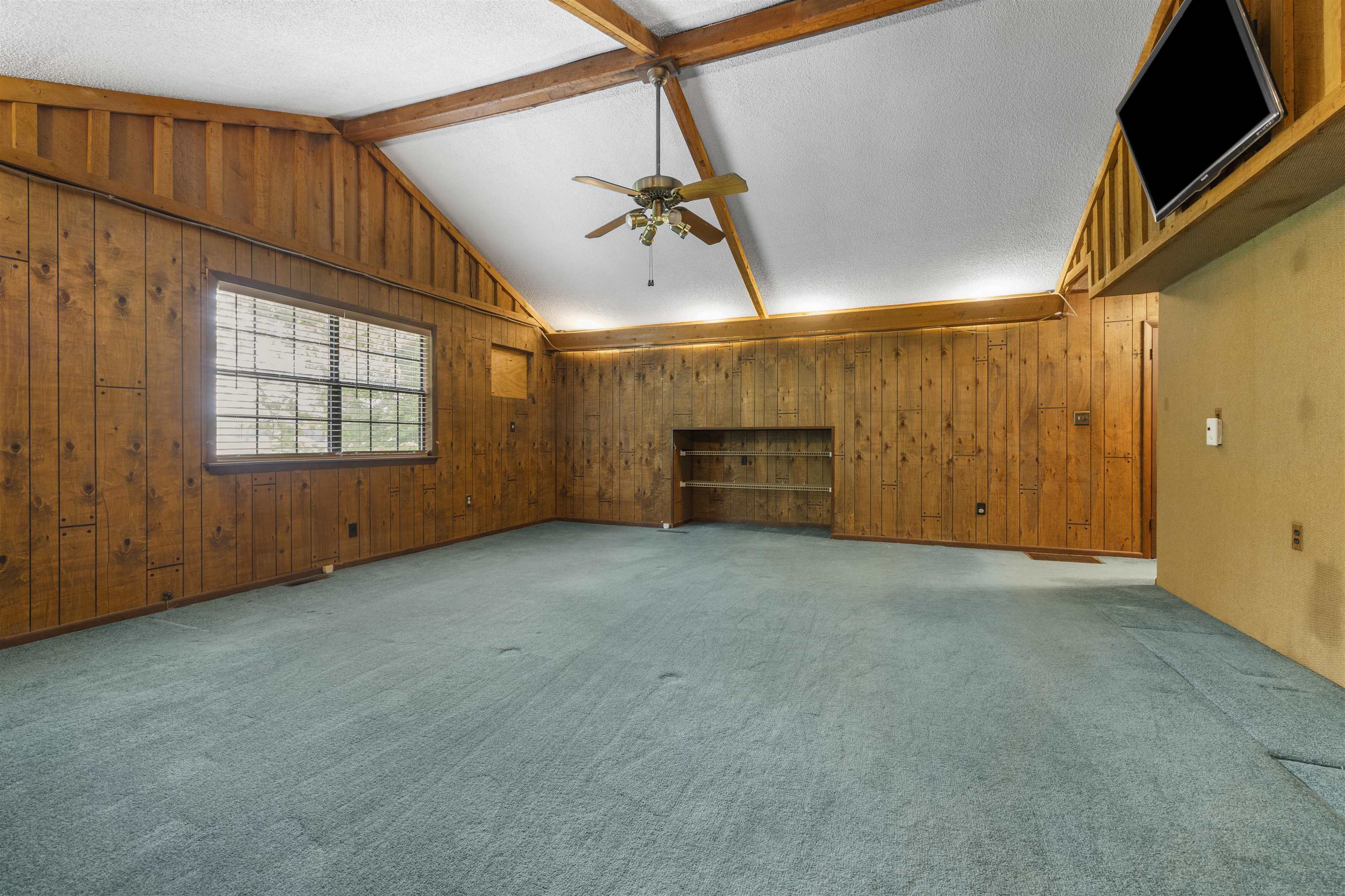 1120 Mcfadden Dr Property Photo 30