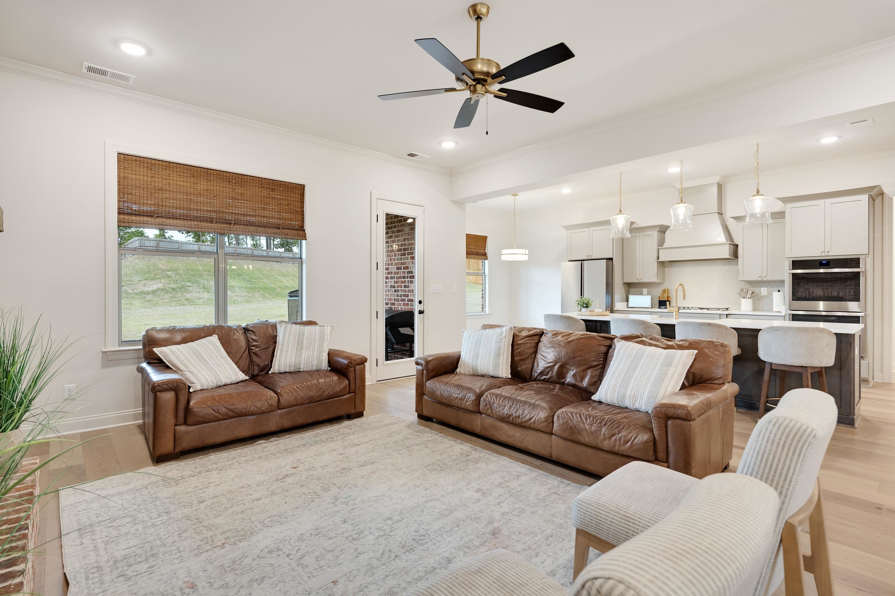 10252 Gray Heron Dr Property Photo 5