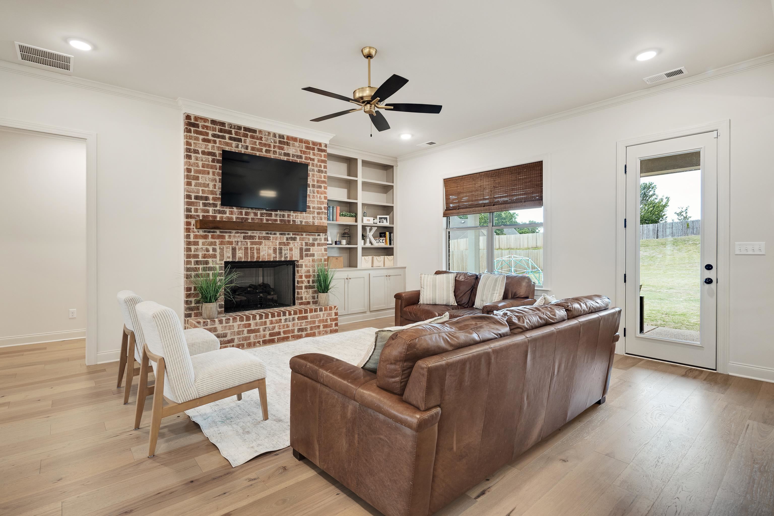 10252 Gray Heron Dr Property Photo 6