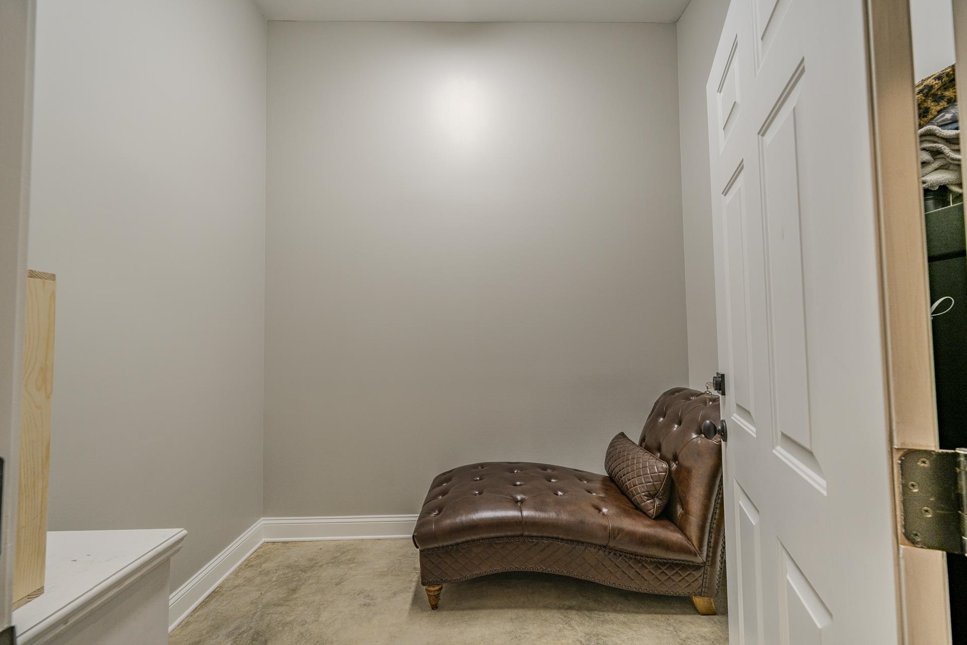 267 Woodrun Dr Property Photo 37