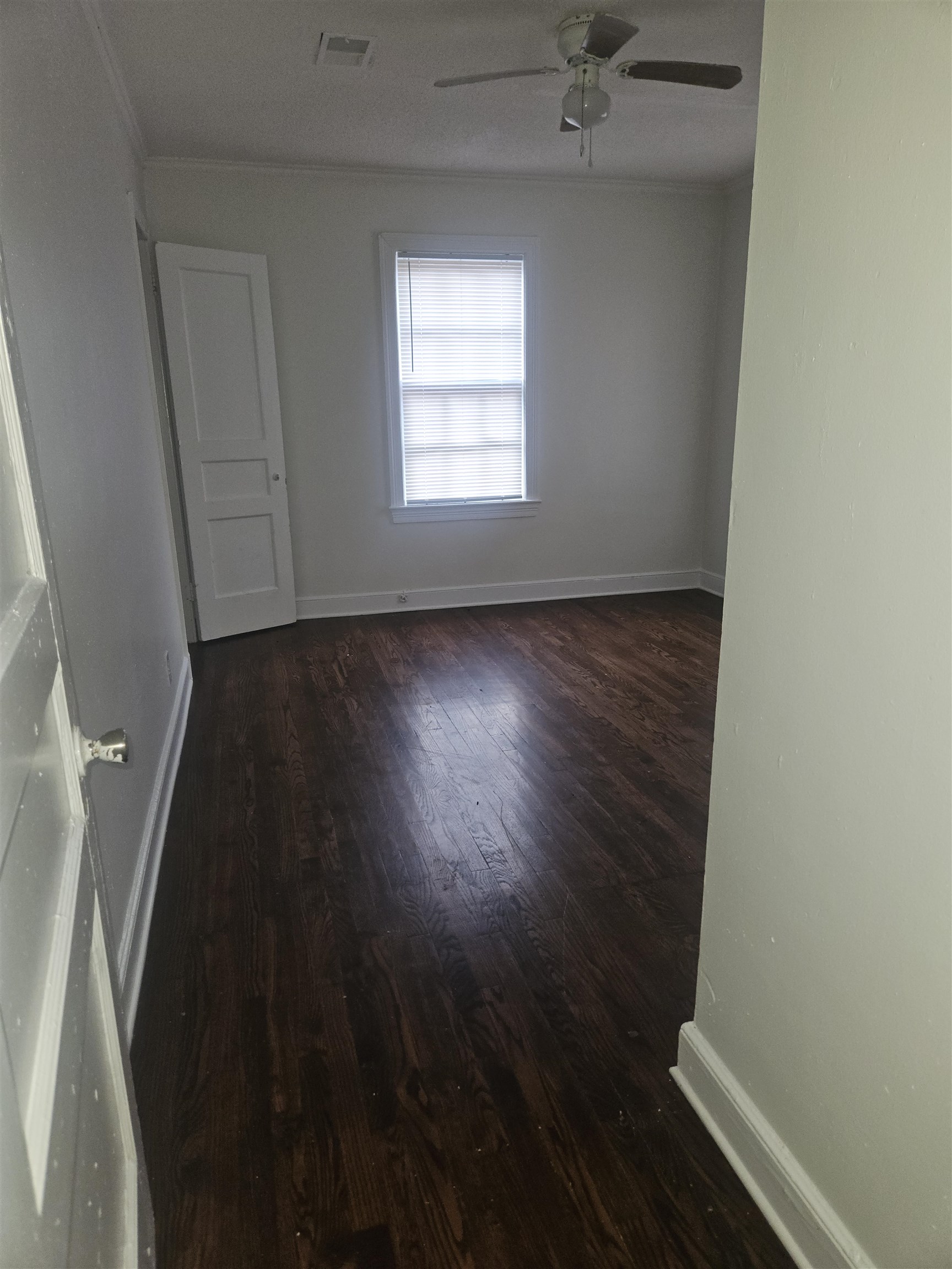 1096 Gordon St Property Photo 9