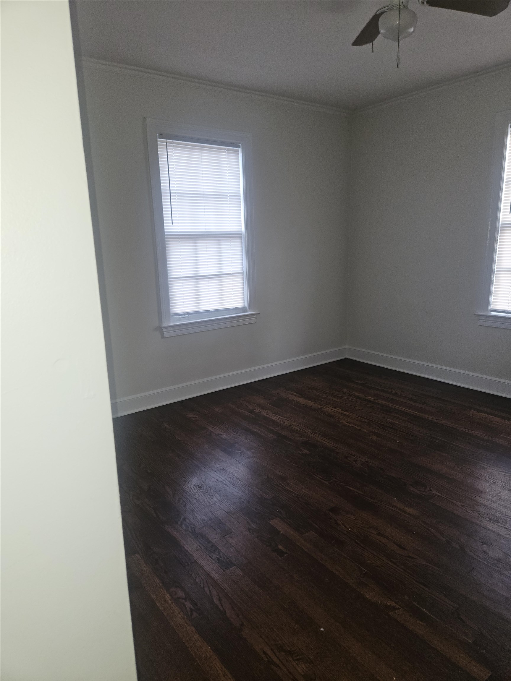 1096 Gordon St Property Photo 10