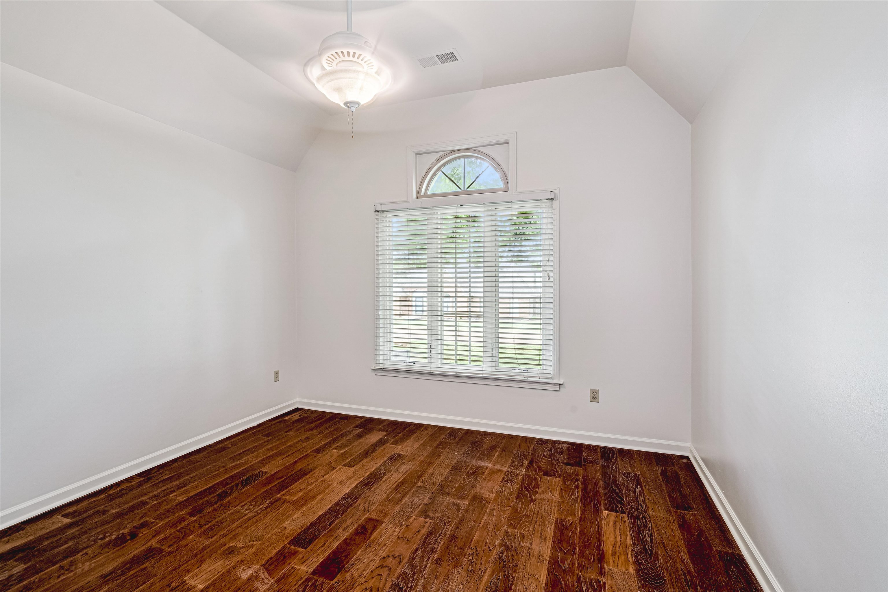 3264 Patricia Ellen Dr Property Photo 26