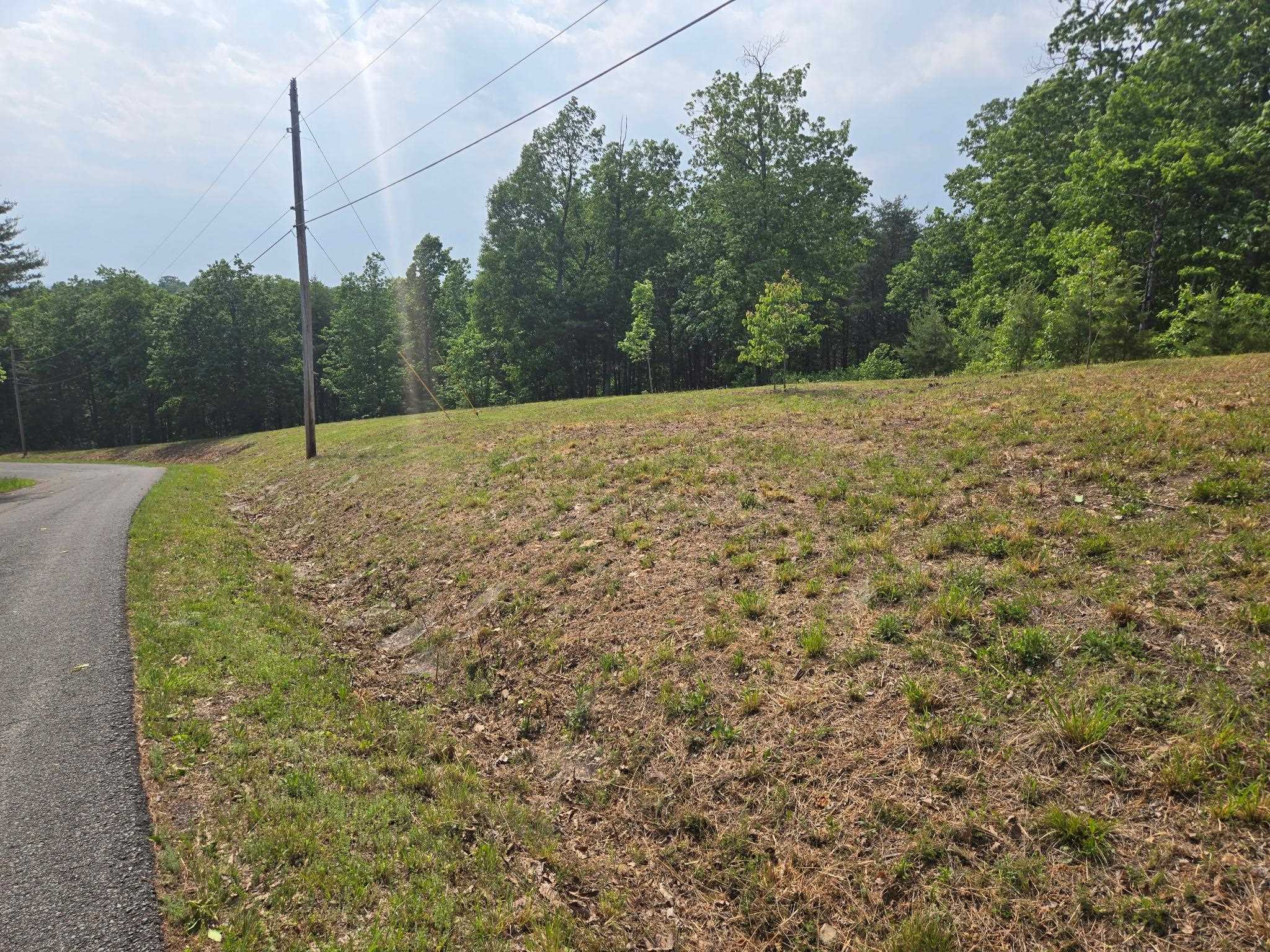 2 Turtle Point Ln Property Photo 2
