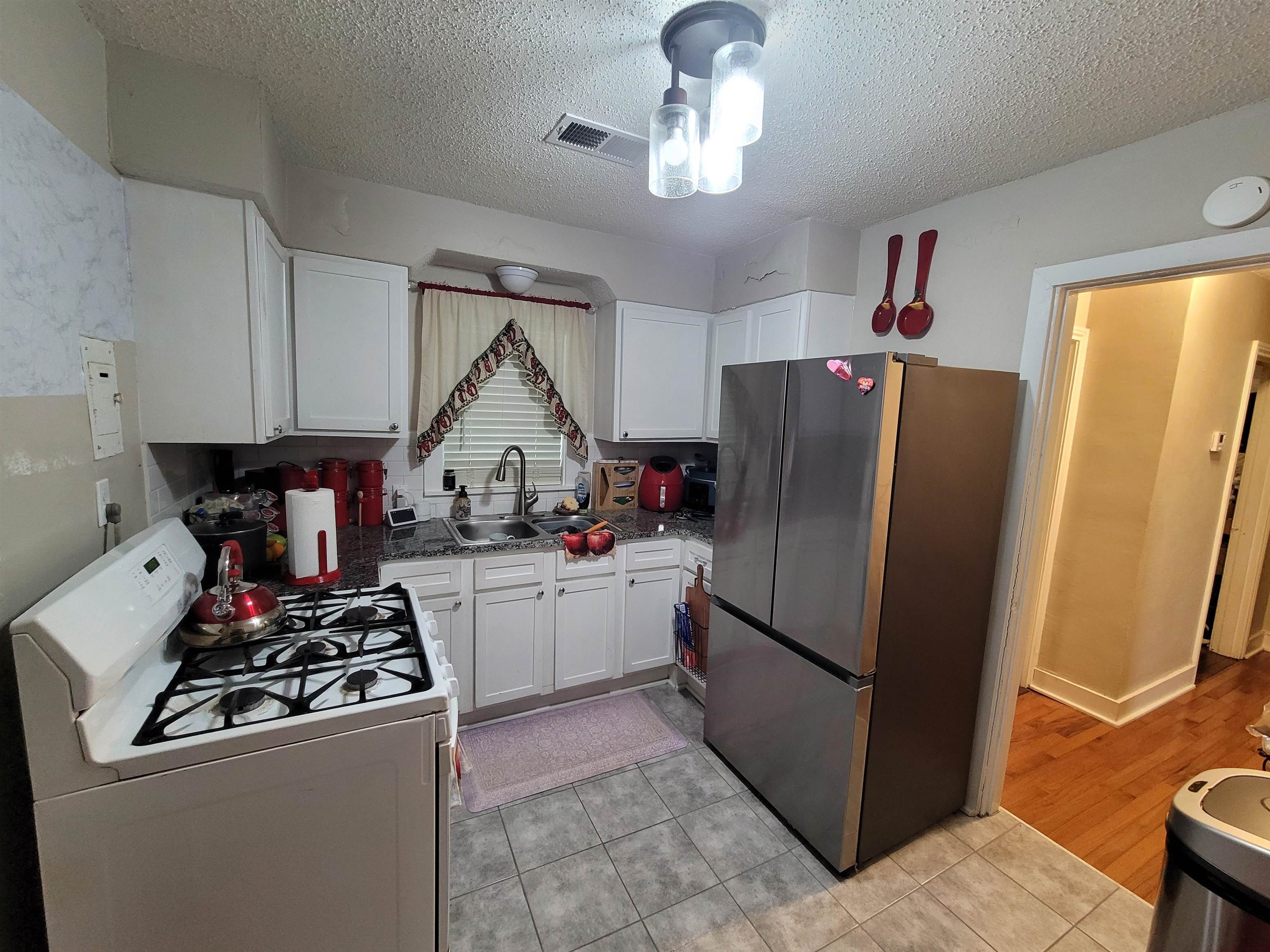 4033 Reenie Ave Property Photo 11