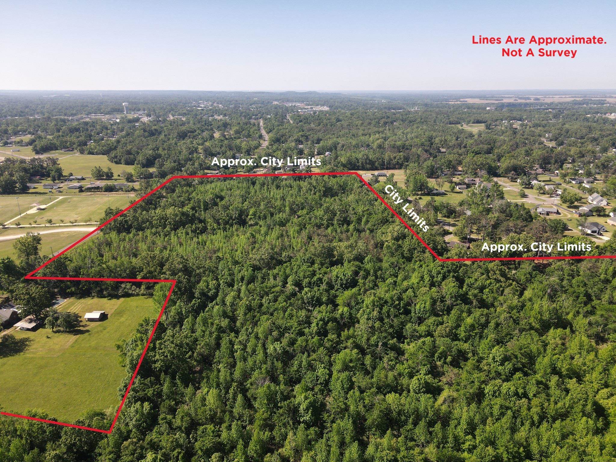 859 Cravens Rd Property Photo 3