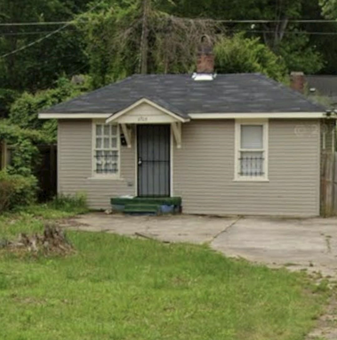 2703 Browning Ave Property Photo 1