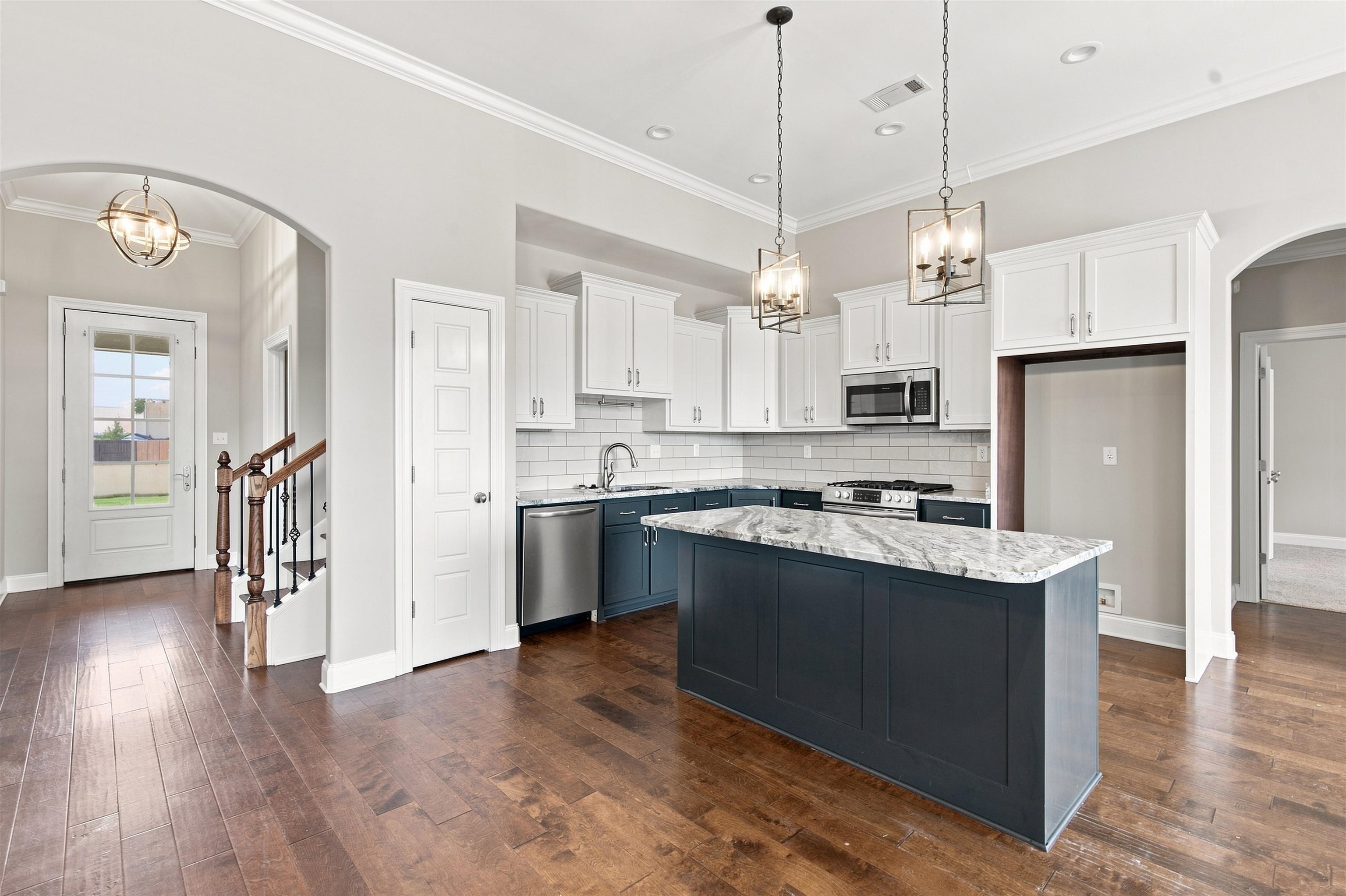 70 Trinity Cv Property Photo 3