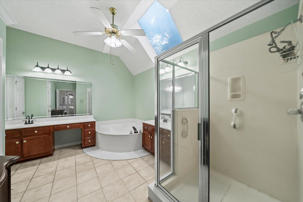 1320 Wolf Lair Dr Property Photo 20