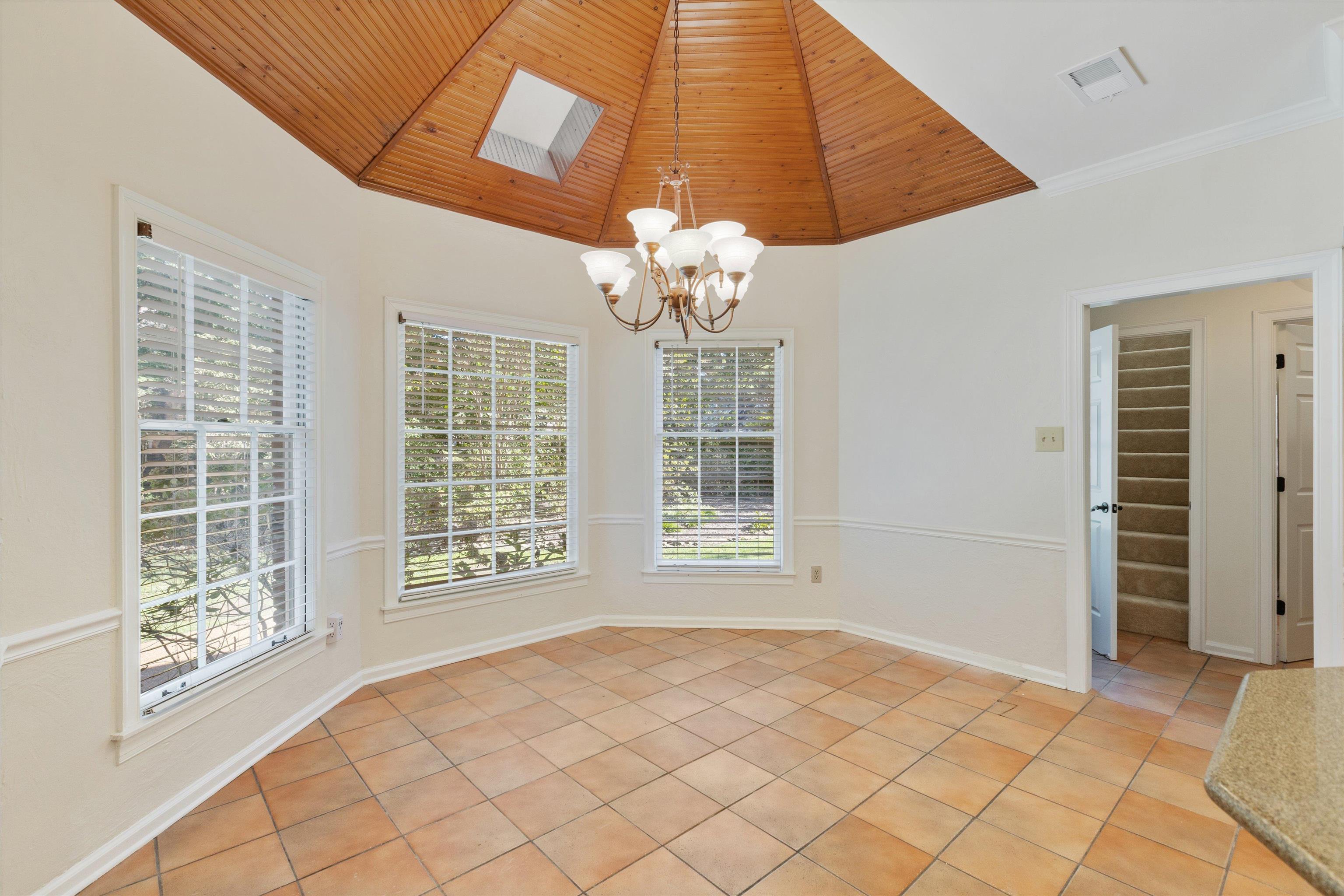 2088 Deerwoods Cv Property Photo 11