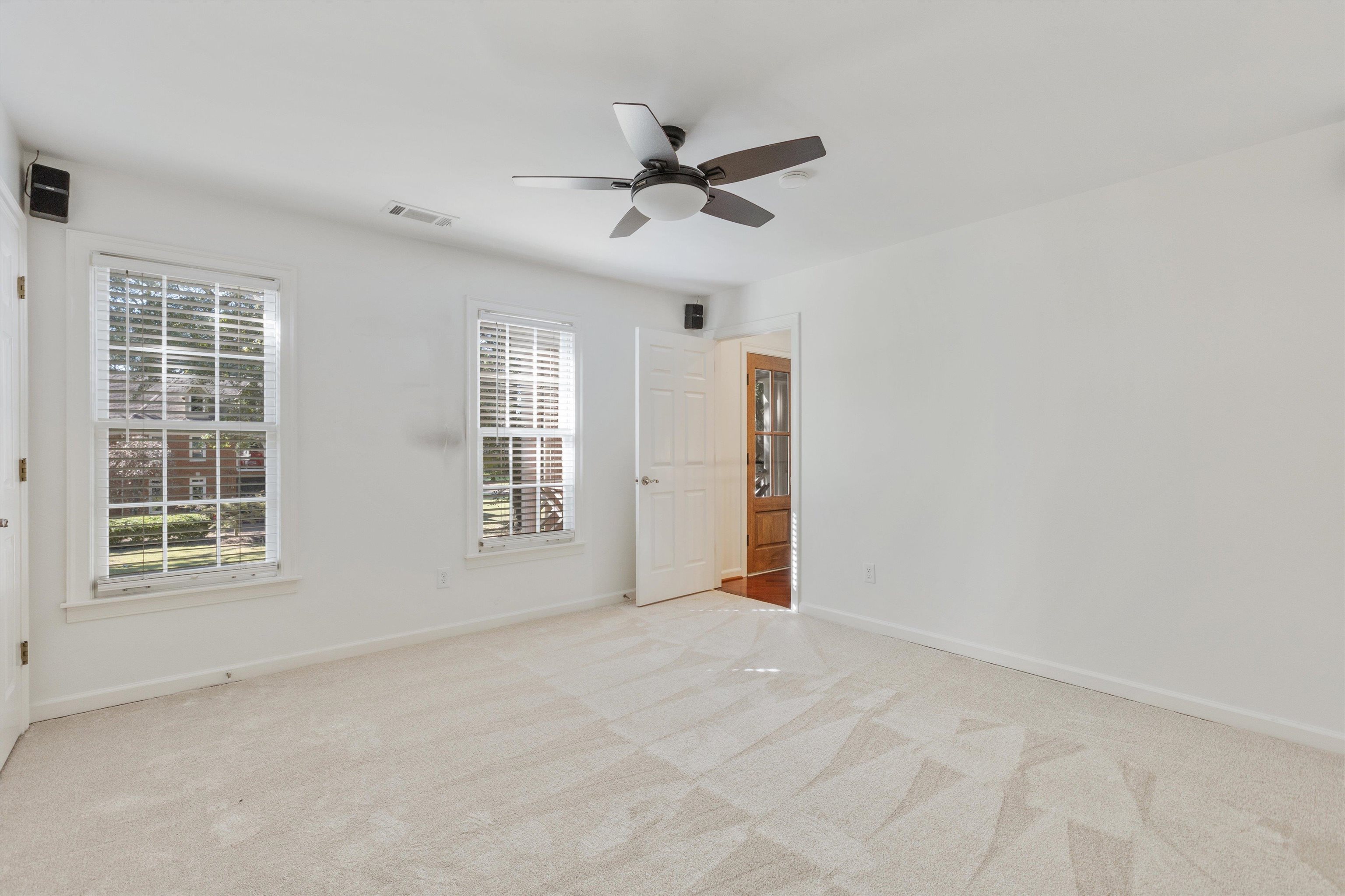 2088 Deerwoods Cv Property Photo 24