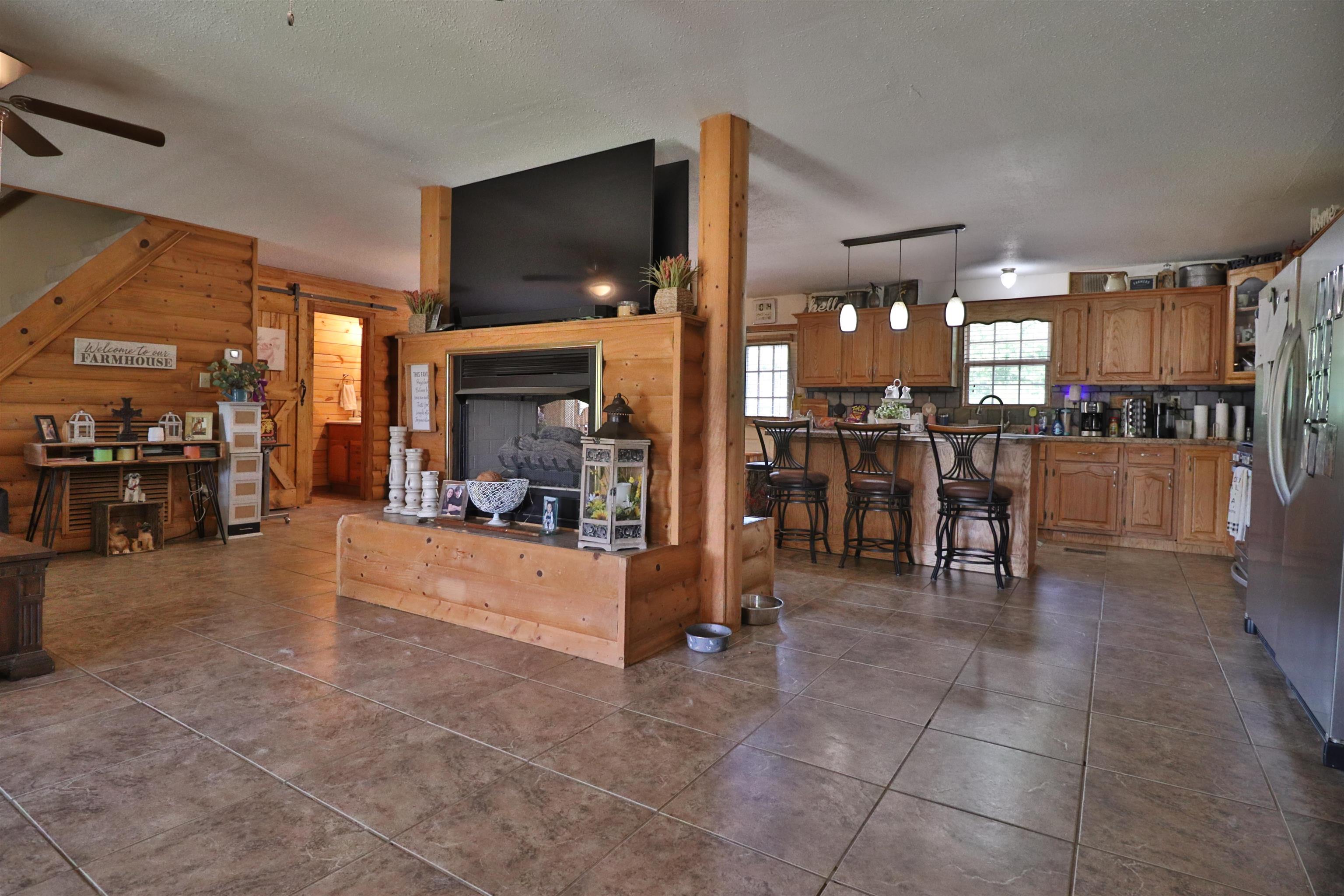 367 Junius Lee Rd Property Photo 8