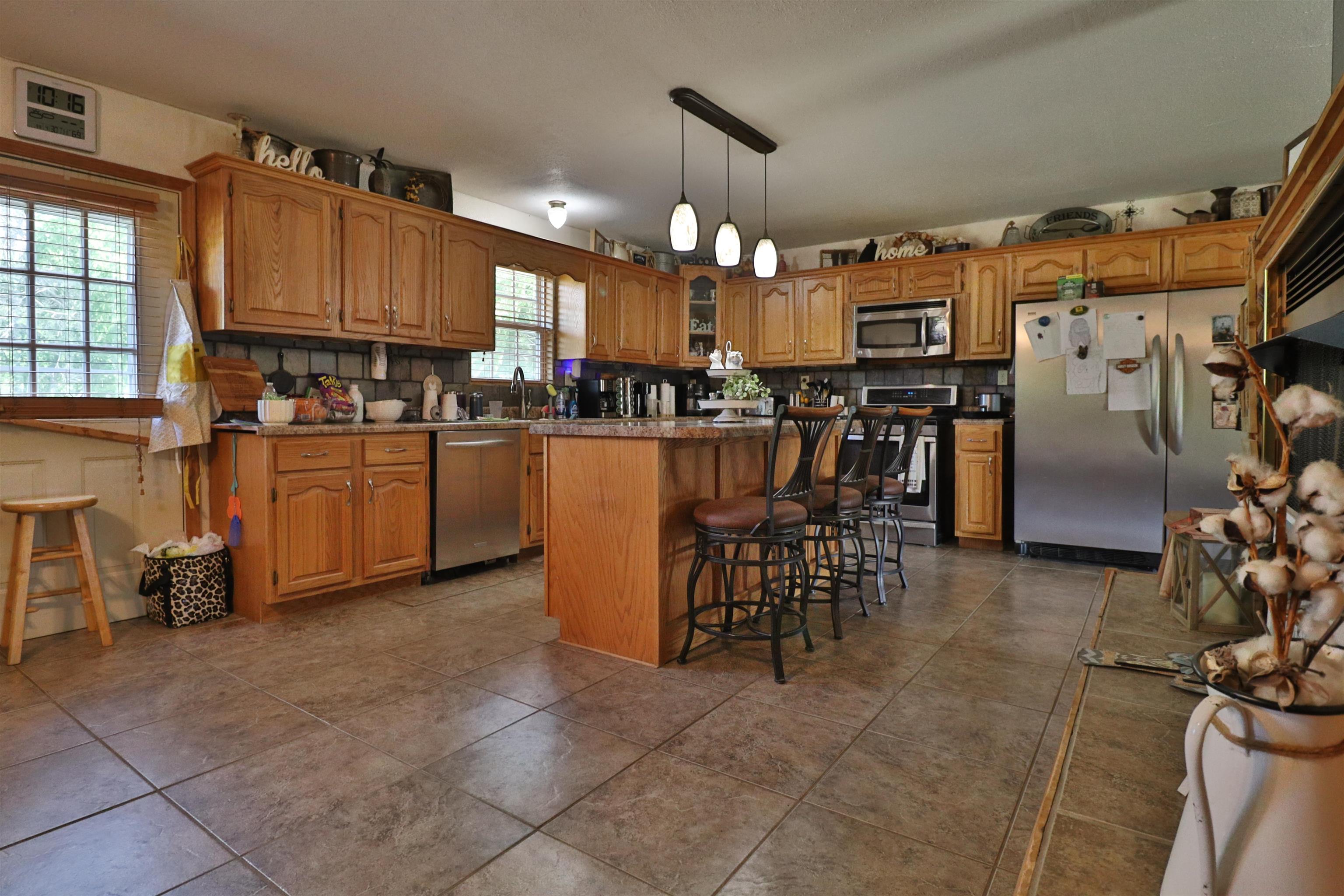 367 Junius Lee Rd Property Photo 9