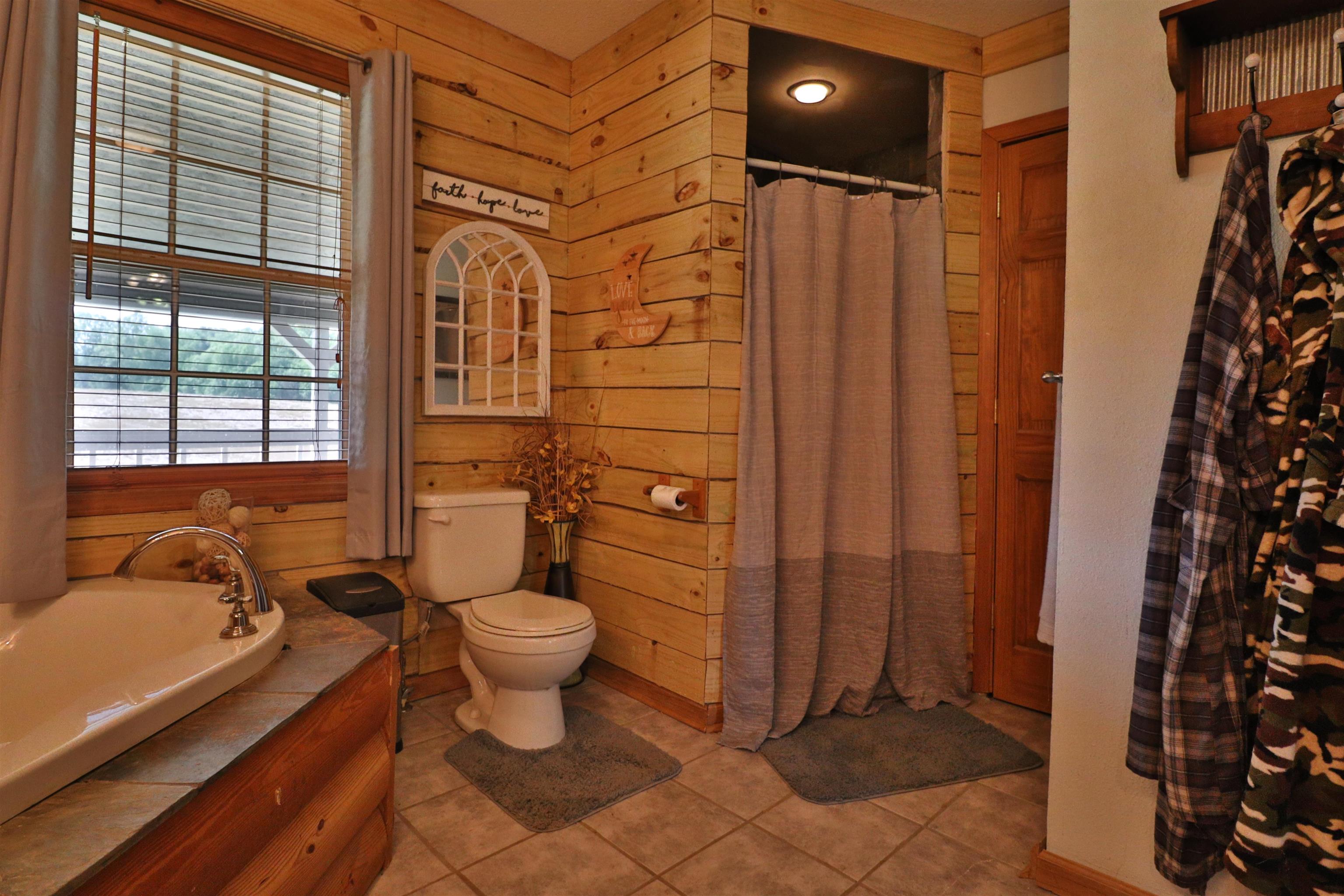 367 Junius Lee Rd Property Photo 17