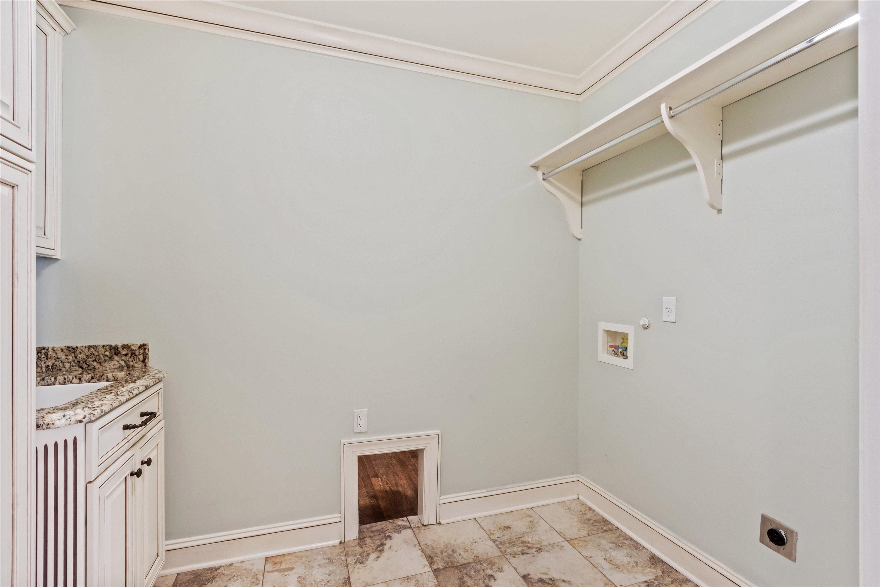 5302 S Angela Ln Property Photo 21