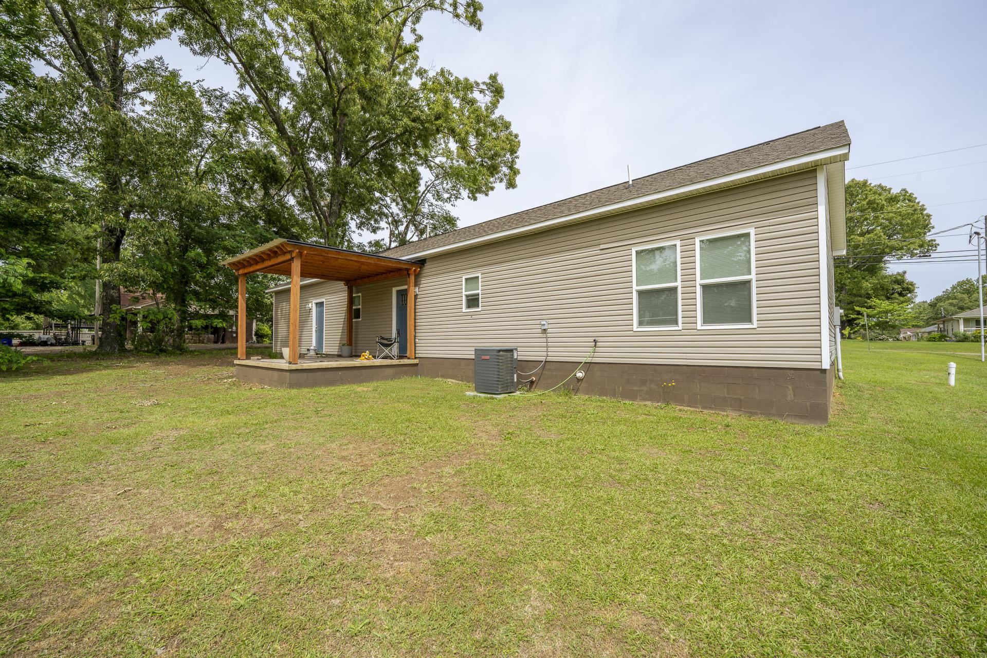 525 Patterson Rd Property Photo 7