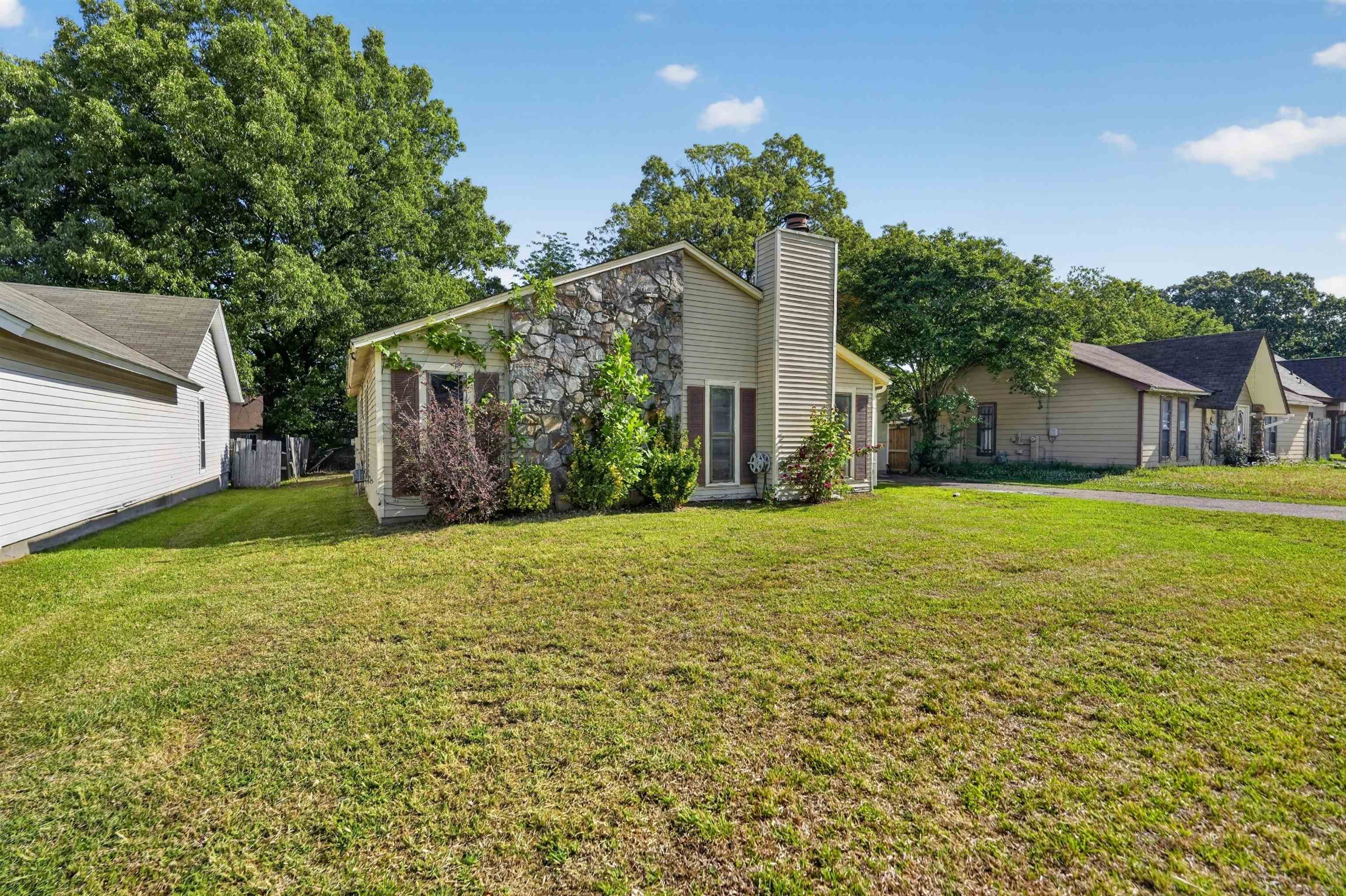 3372 Spring Shadow Dr Property Photo 11