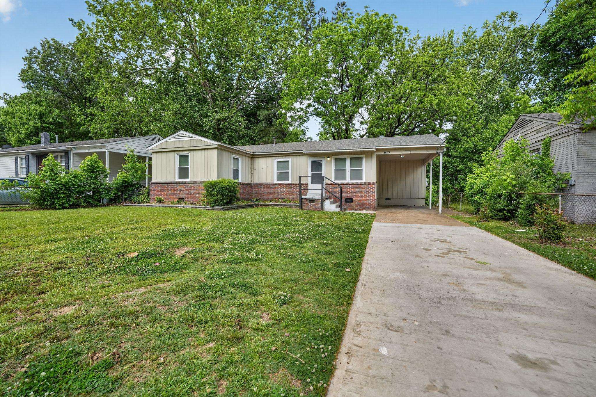 3613 Debby Dr Property Photo 3
