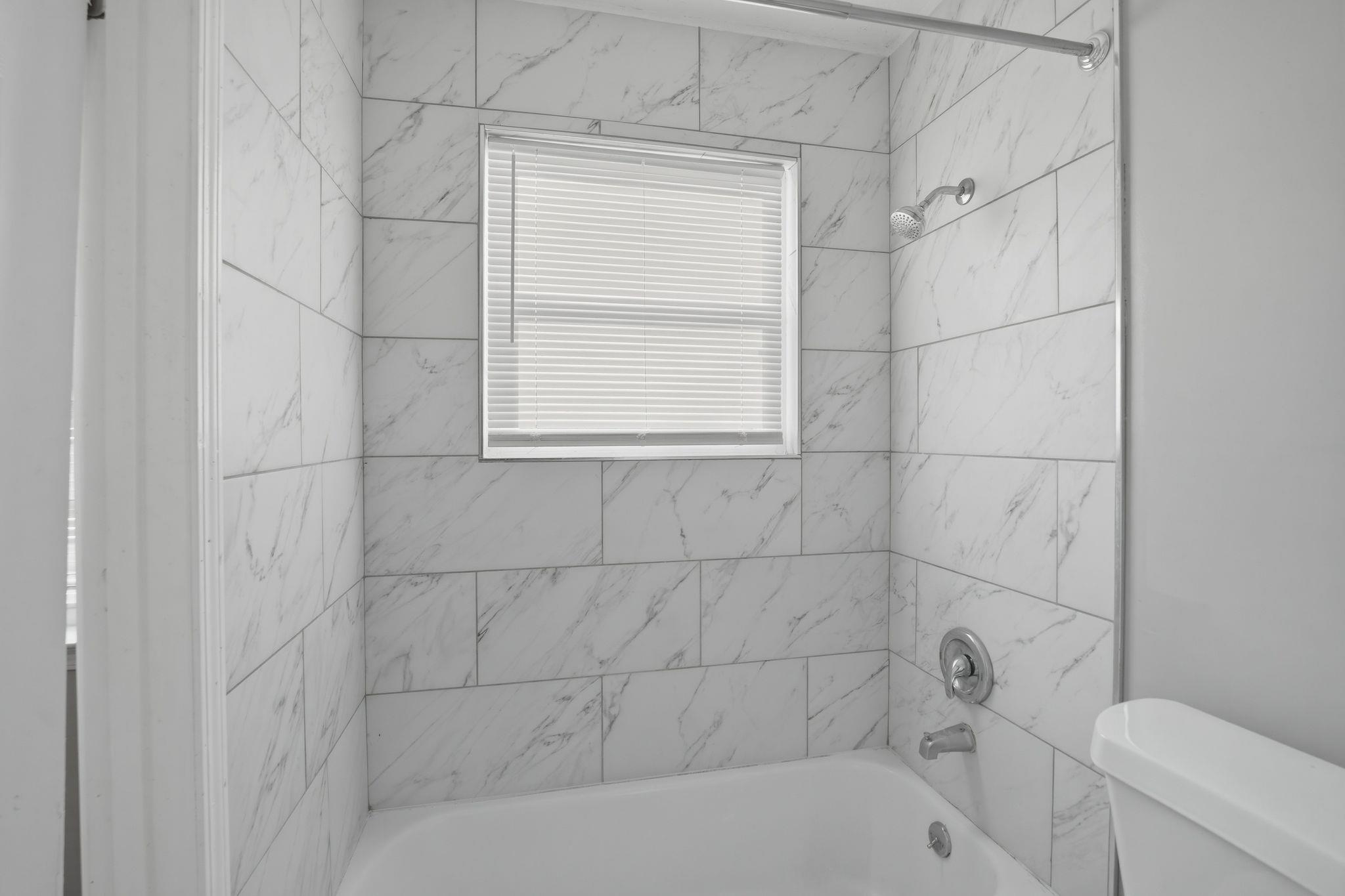 4686 Gill Rd Property Photo 28