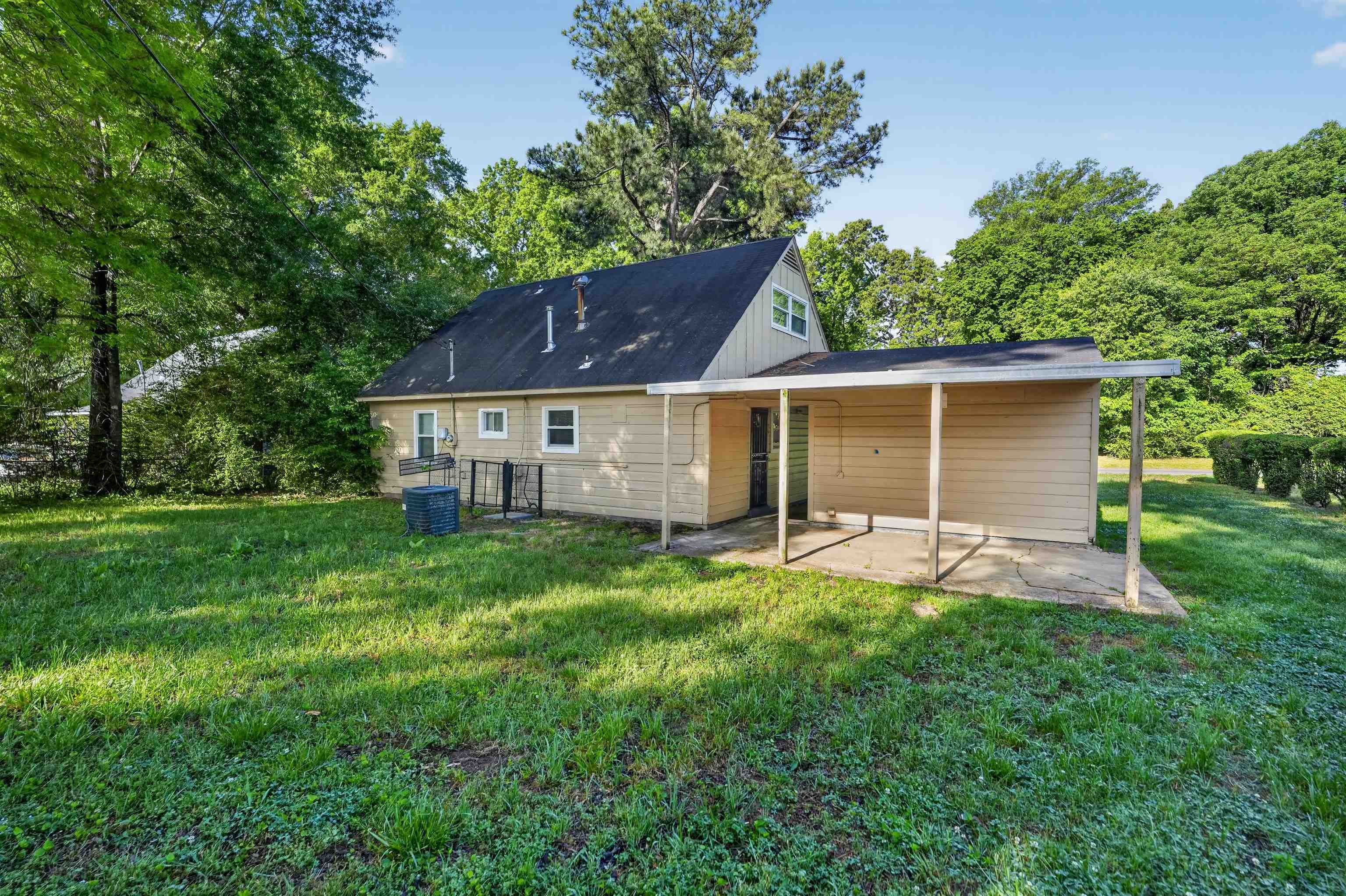 5124 Gill Rd Property Photo 8